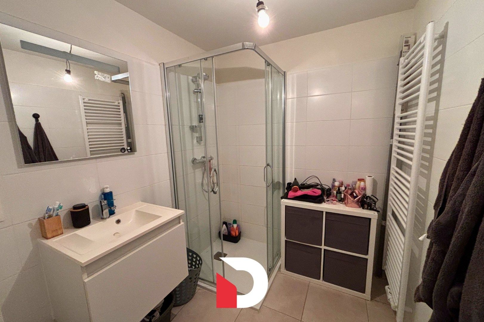 Recent appartement met 1 slaapkamer en ruim terras foto 8