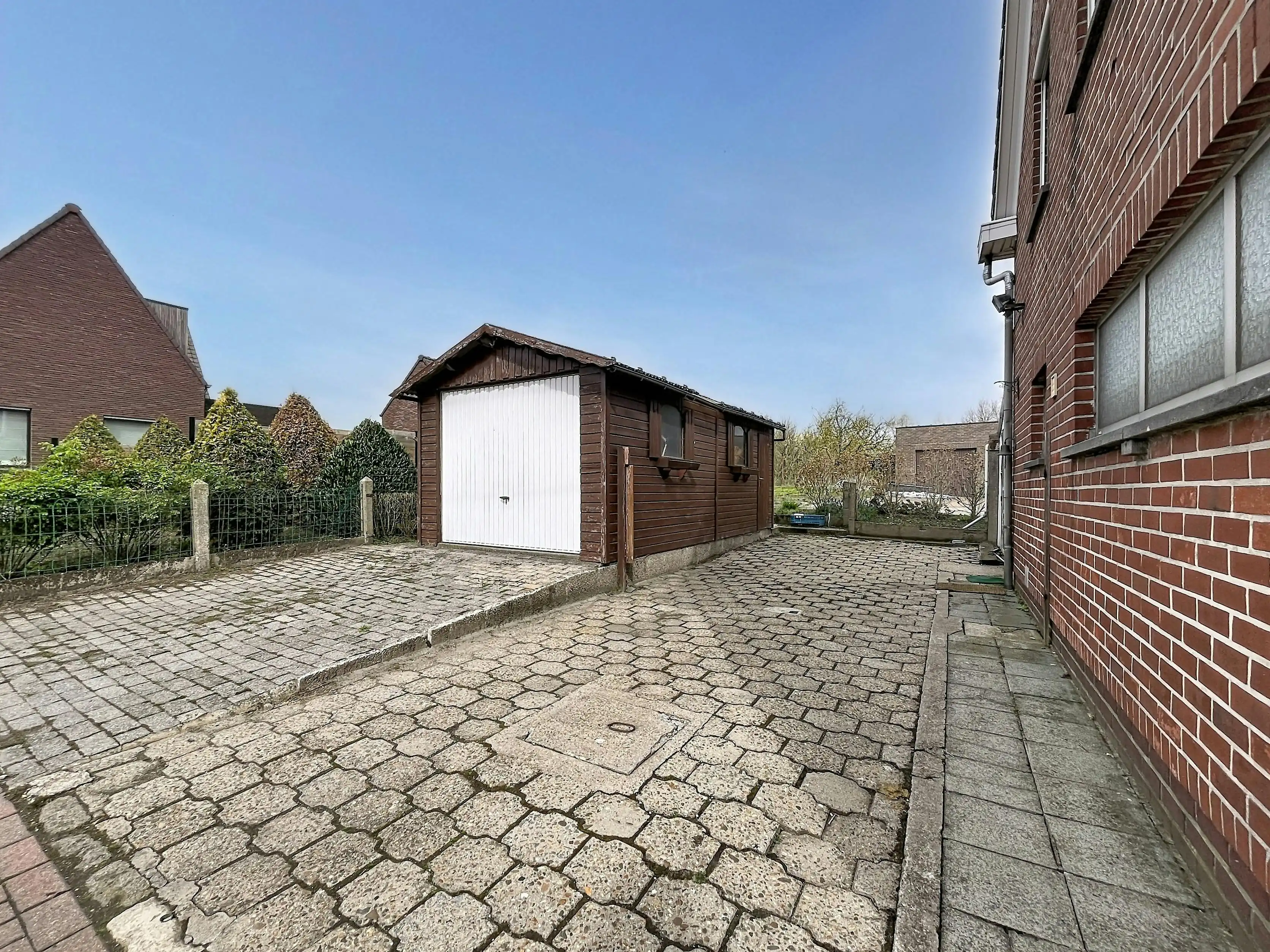 Huis met 3 slaapkamers te koop in centrum Ursel foto 18