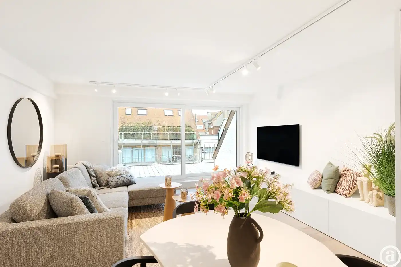 Instapklaar duplex-appartement (3 slpk) met zonneterrassen   foto 5