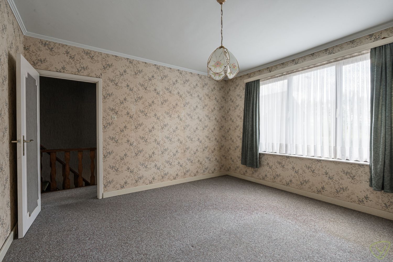 Te renoveren gezinswoning met zonnige tuin op rustige locatie foto 10