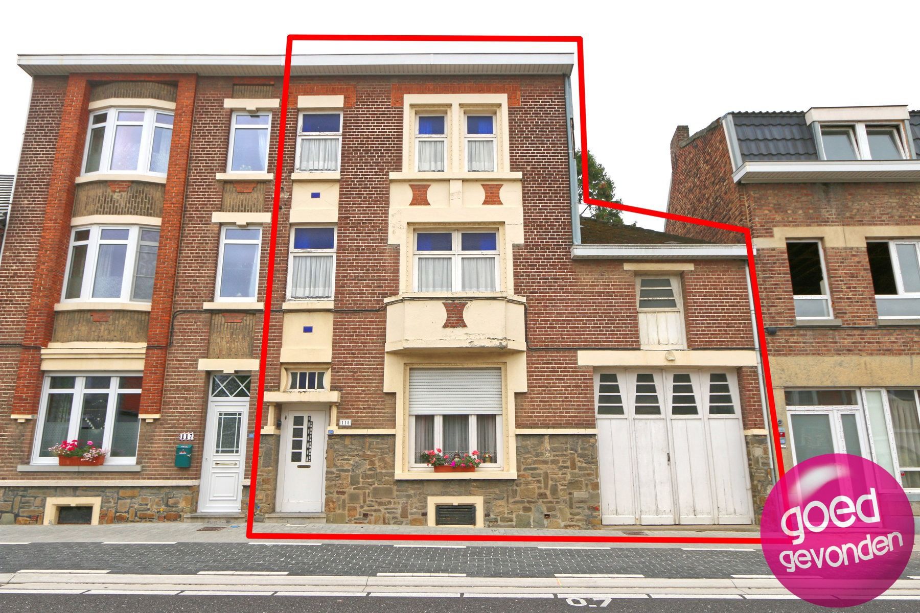 Hoofdfoto van de publicatie: HERENHUIS - 4 tot 6 SLK - TUIN - TERRAS - GARAGE - CENTRAAL