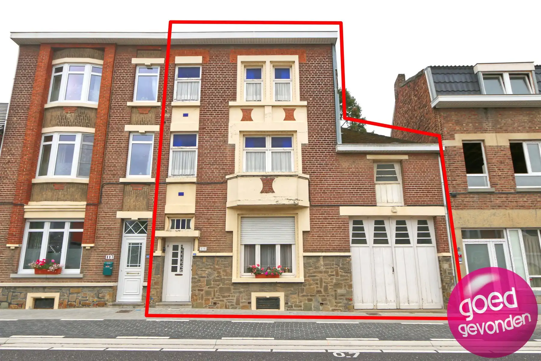 Hoofdfoto van de publicatie: HERENHUIS - 4 tot 6 SLK - TUIN - TERRAS - GARAGE - CENTRAAL