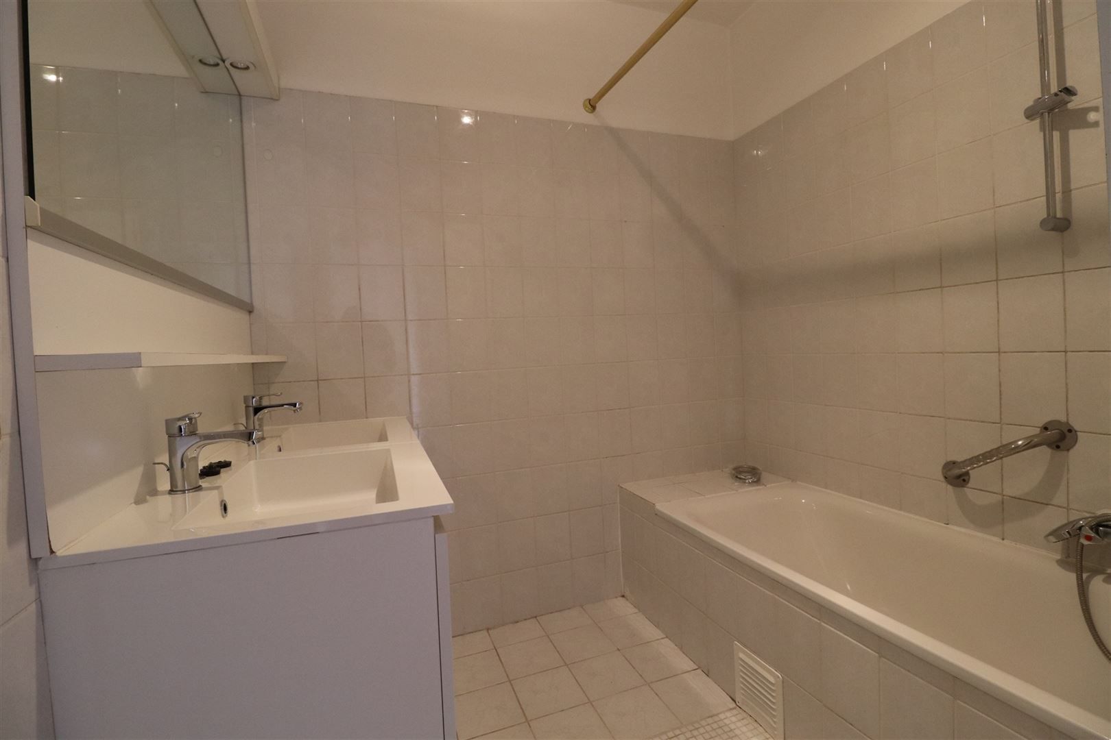Appartement met 2 slaapkamers te Borsbeek foto 11