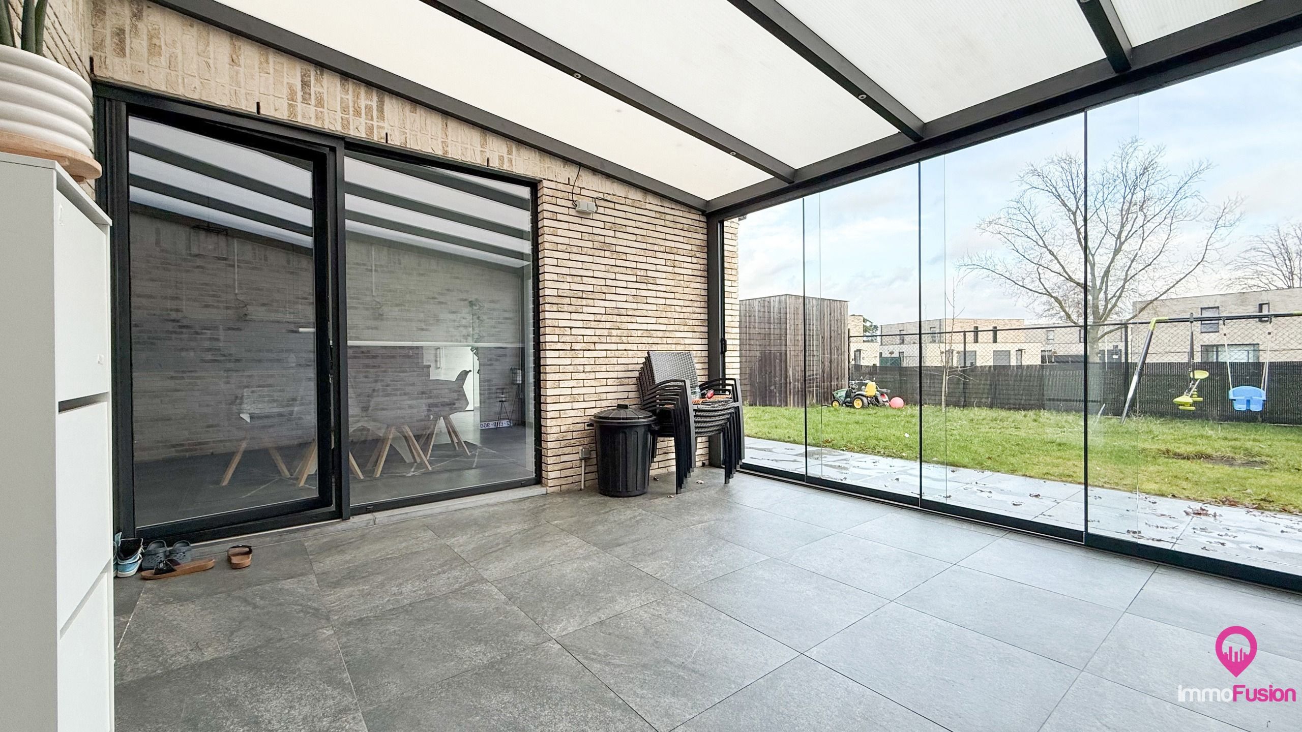 Recente halfopen woning met 2slpk en mooi tuin in Boekt! foto 15