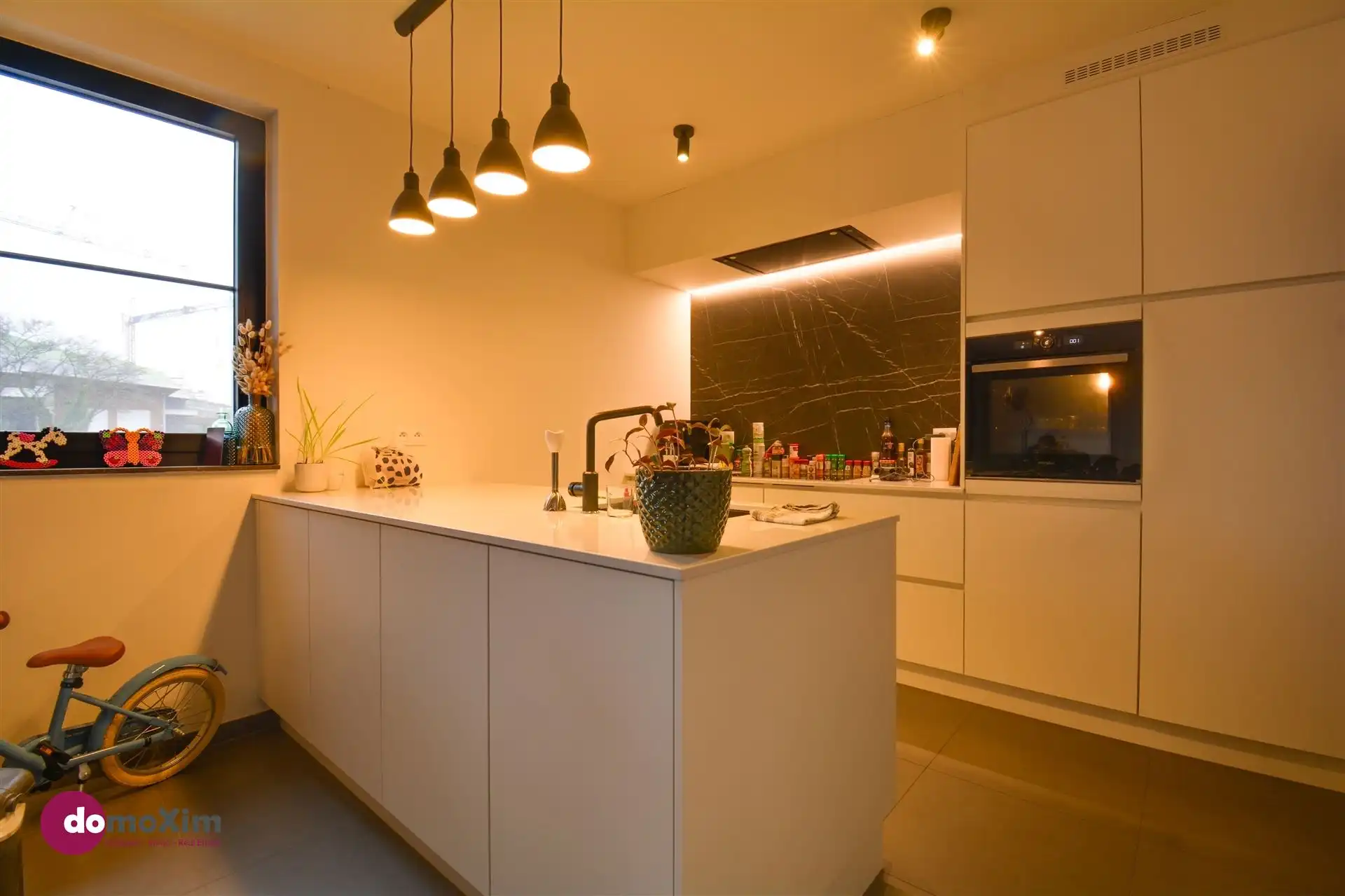 Energiezuinig appartement met 2 slaapkamers, ruim terras en ondergrondse staanplaats in centrum Werchter foto 3