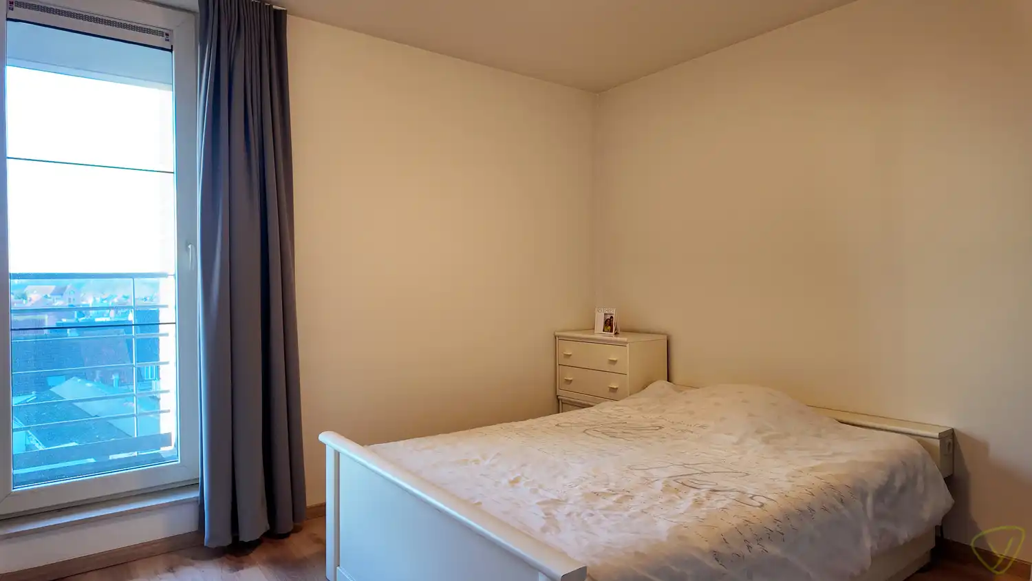 Lichtrijk appartement met panoramisch uitzicht op de Markt van Eeklo! foto 23