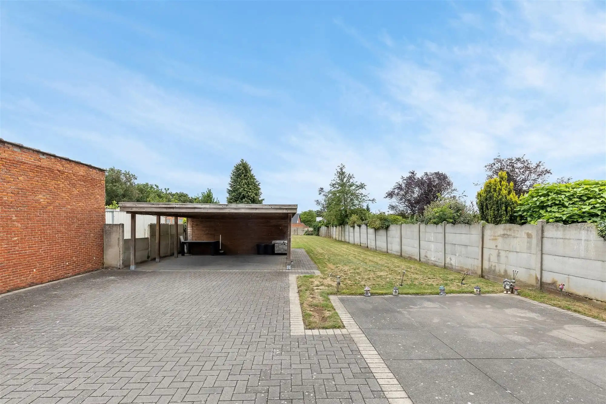 PERFECT ONDERHOUDEN GELIJKVLOERS APPARTEMENT MET 2 SLAAPKAMERS EN RUIME TUIN MET CARPORT EN BERGING TE HEUSDEN foto 24