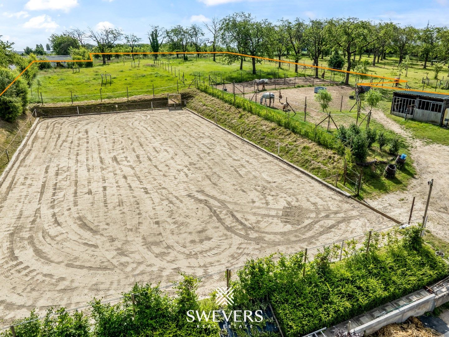 Instapklare halfopen woning met paardenaccommodatie op 73a in Sint-Truiden foto 38