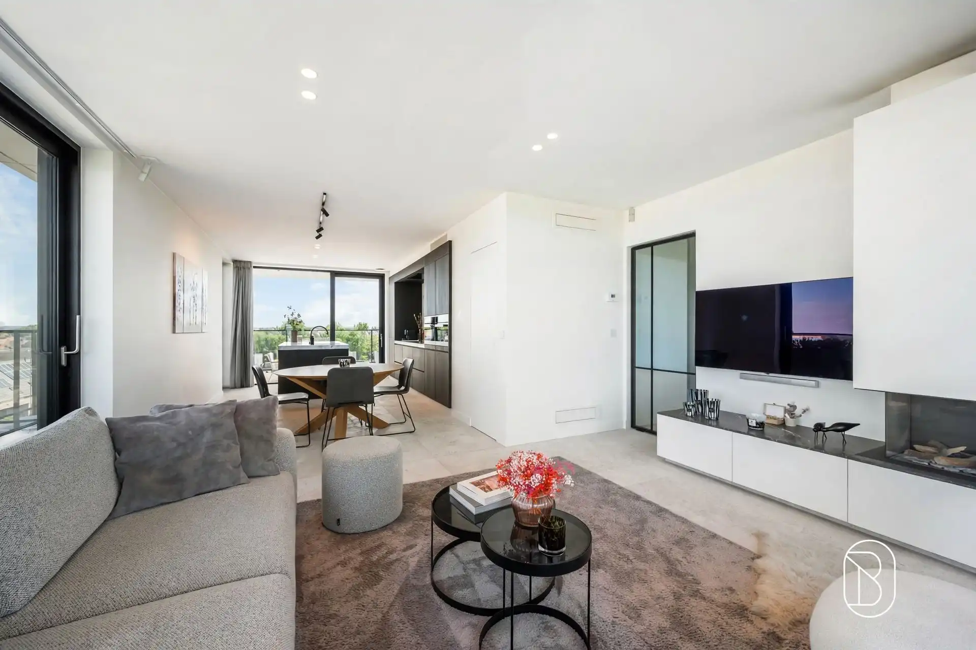 Subliem afwerkt penthouse met zicht op de Leie foto 6