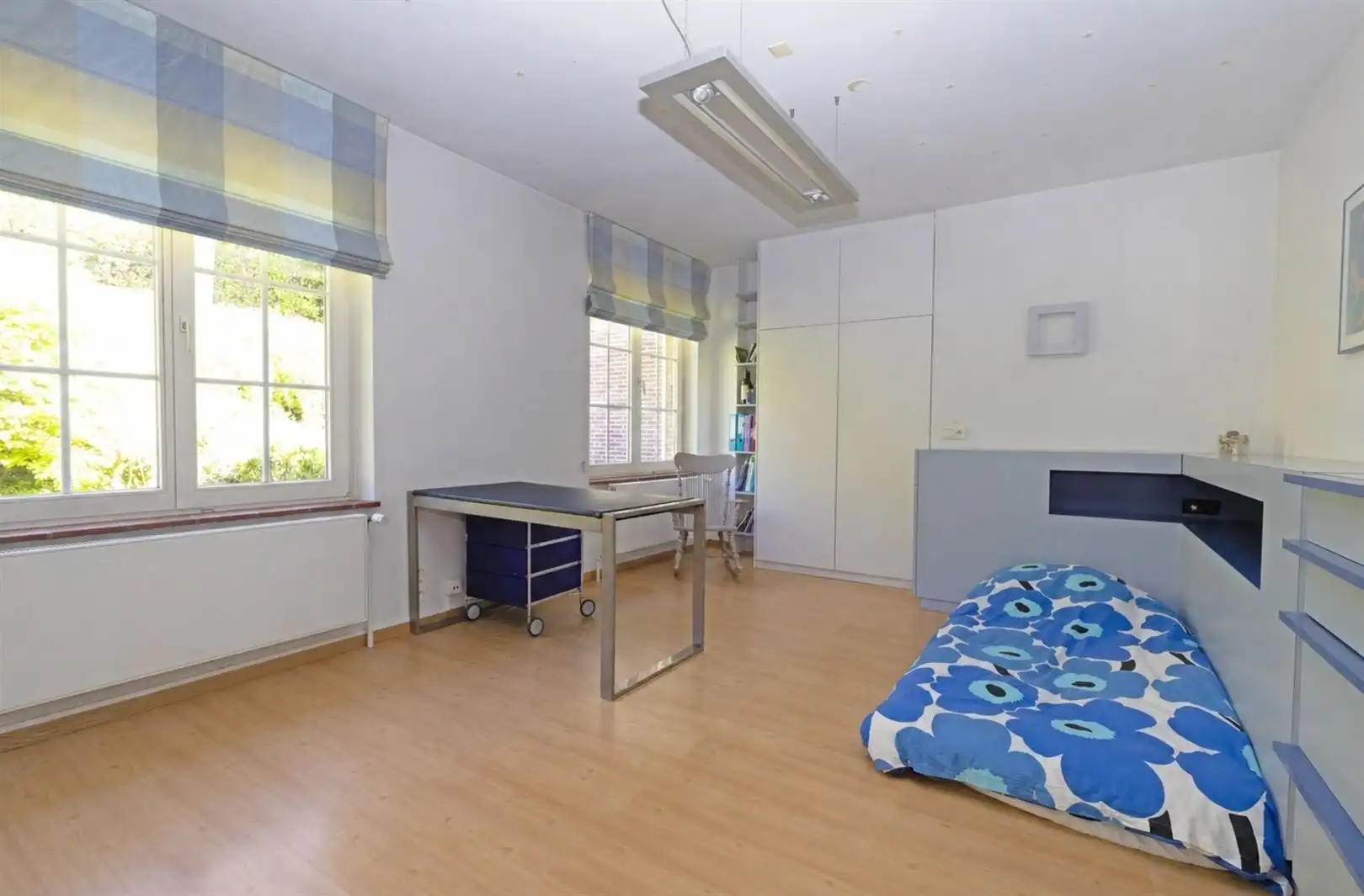 Tijdloze villa in het groen nabij de stad foto 15