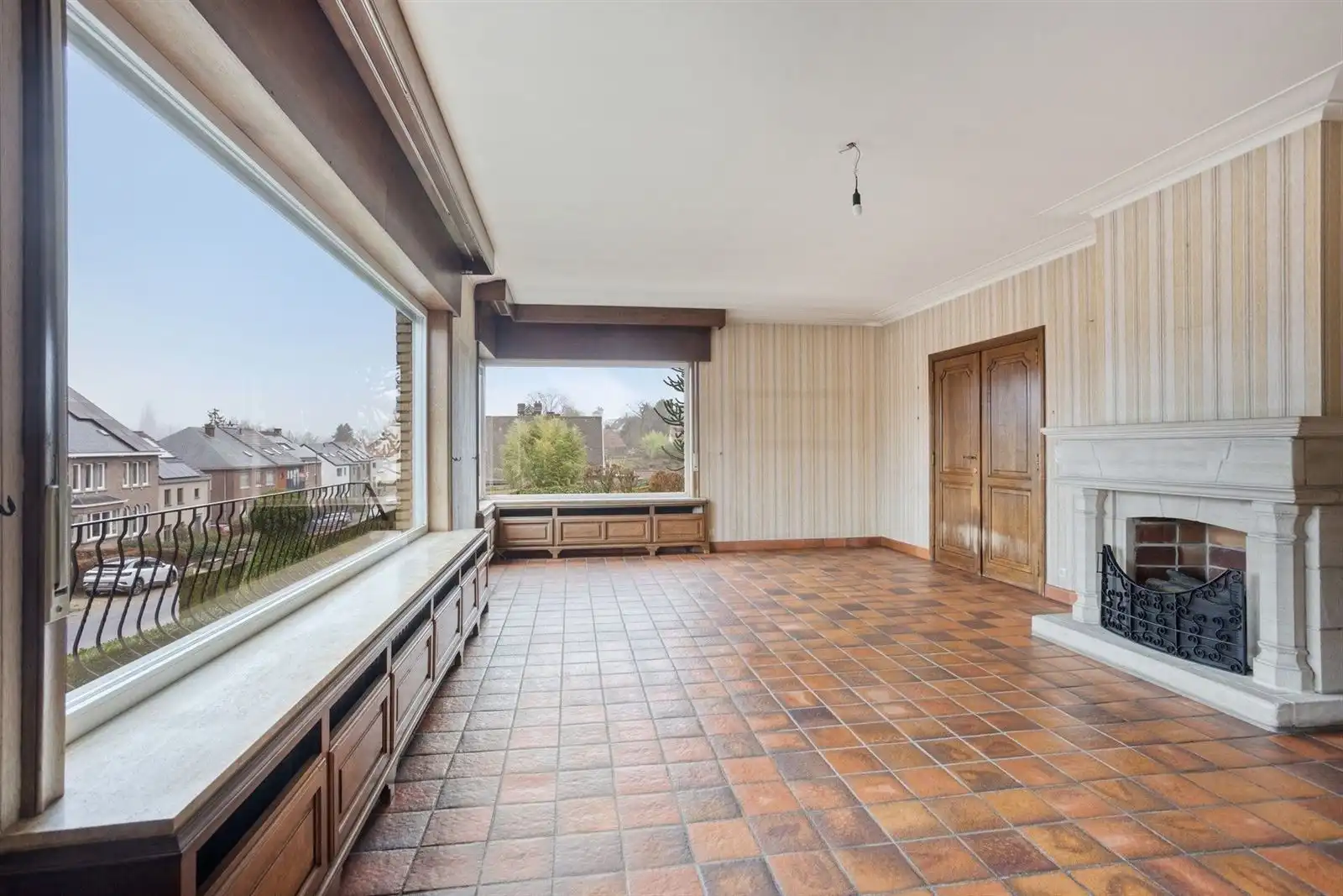 Zeer ruime villa (340m²) op een terrein van 7a38ca foto 6