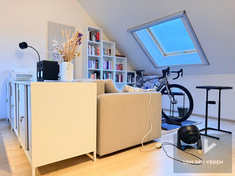 HOB met 3 slaapkamers met rustige ligging nabij centrum foto 19