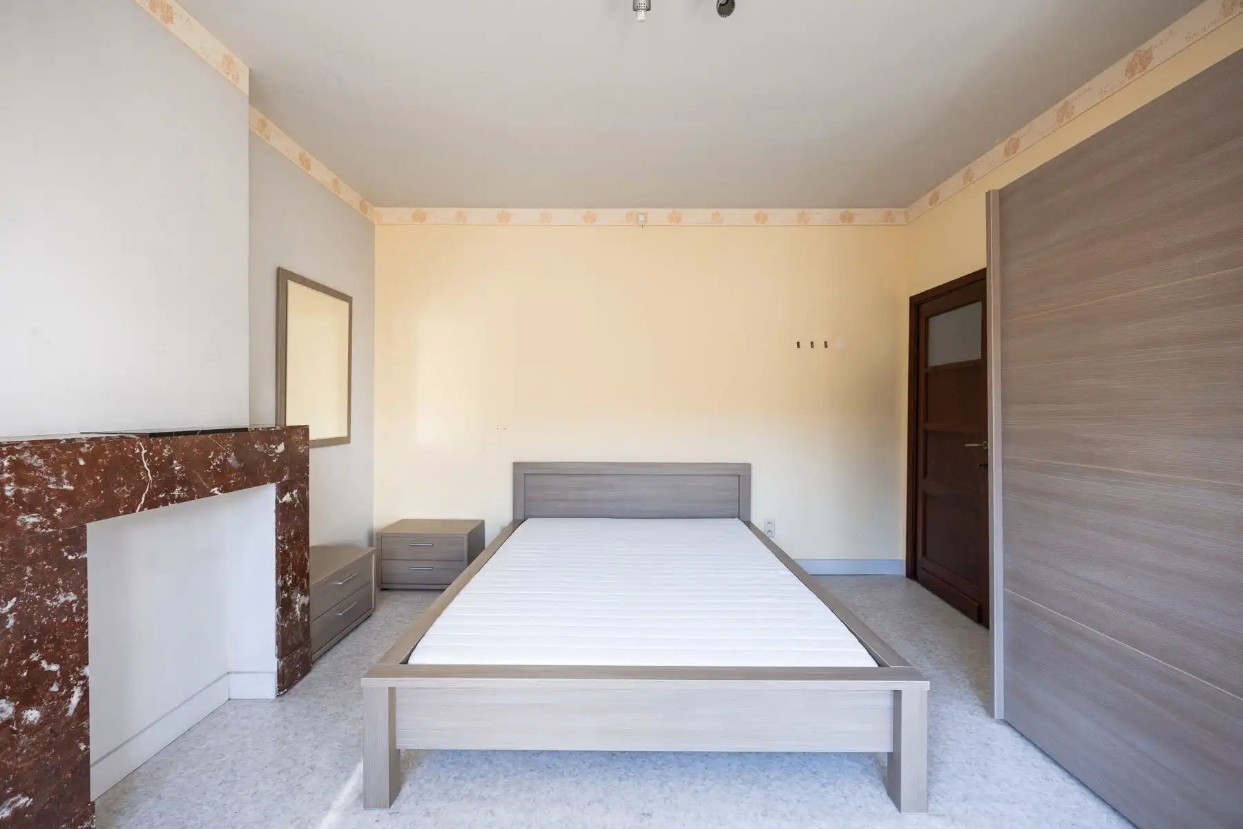 Ruime, karaktervolle renovatiewoning met centrale ligging foto 14