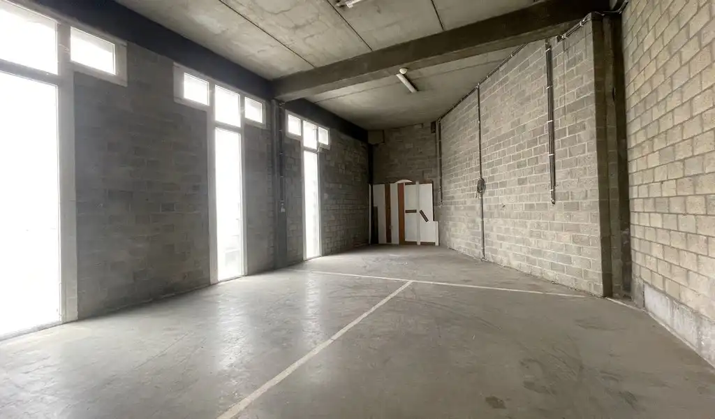 Kantoor met opslagruimte te huur in Harmoniewijk Antwerpen foto 15