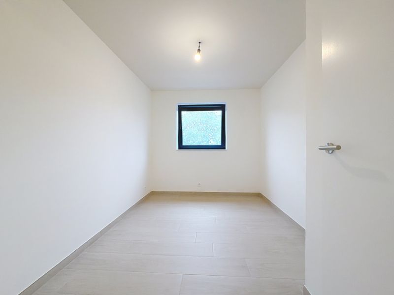 Stijlvolle nieuwbouwwoning in het centrum van Kaprijke foto 8