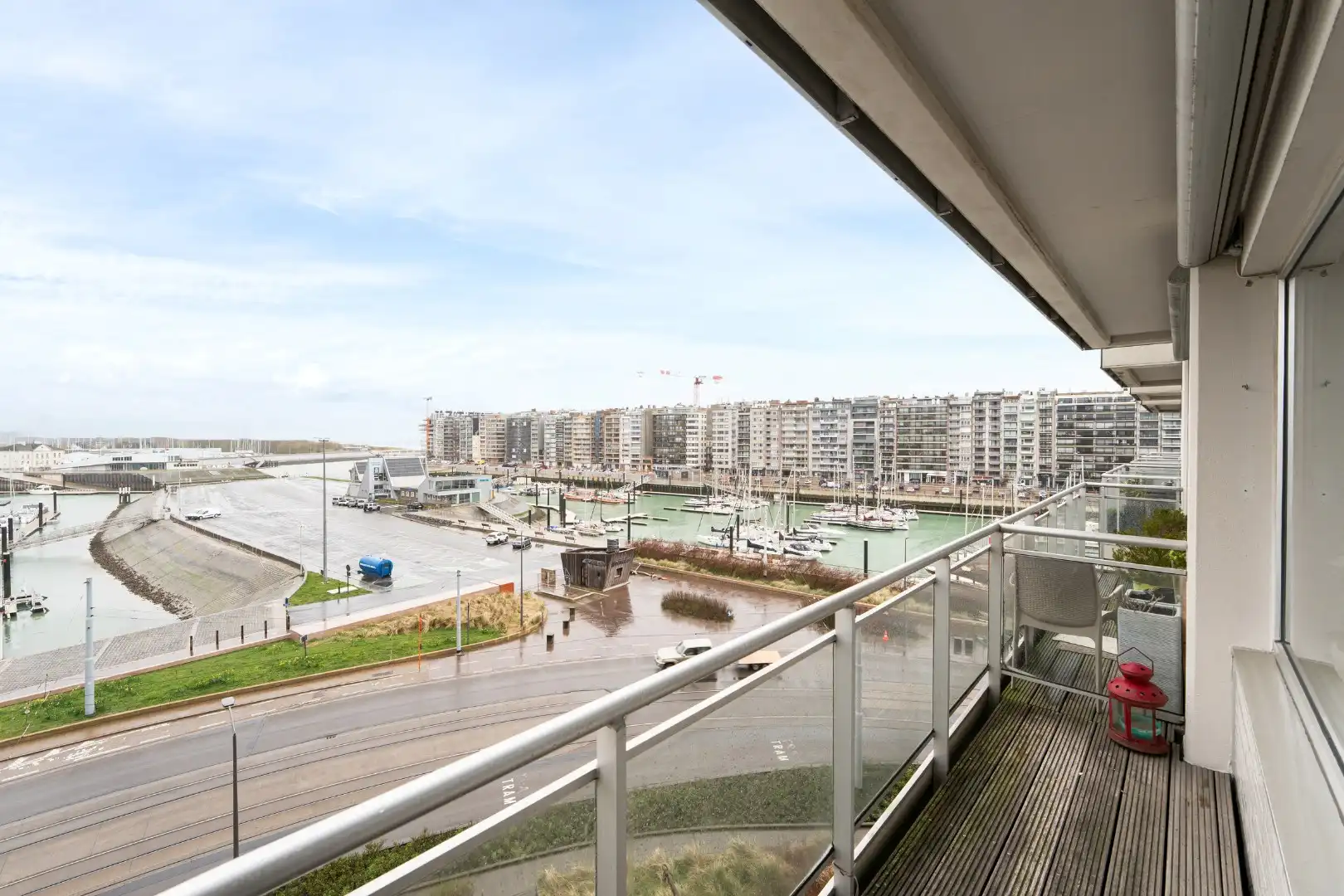 Op te frissen appartement met adembenemend uitzicht te Blankenberge – unieke topligging aan de jachthaven. foto 19