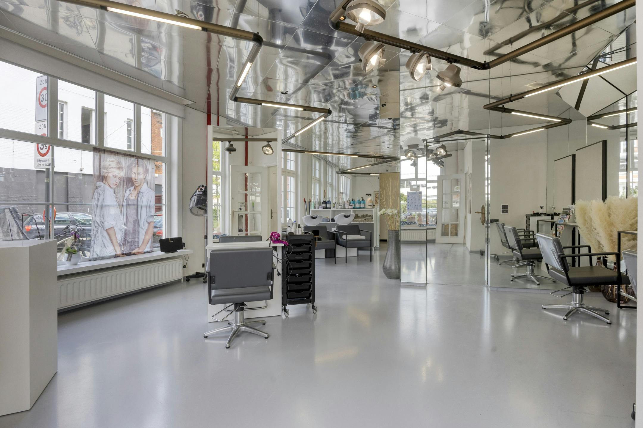 Karaktervolle driegevelwoning met commerciële ruimte in hartje Vilvoorde foto 7