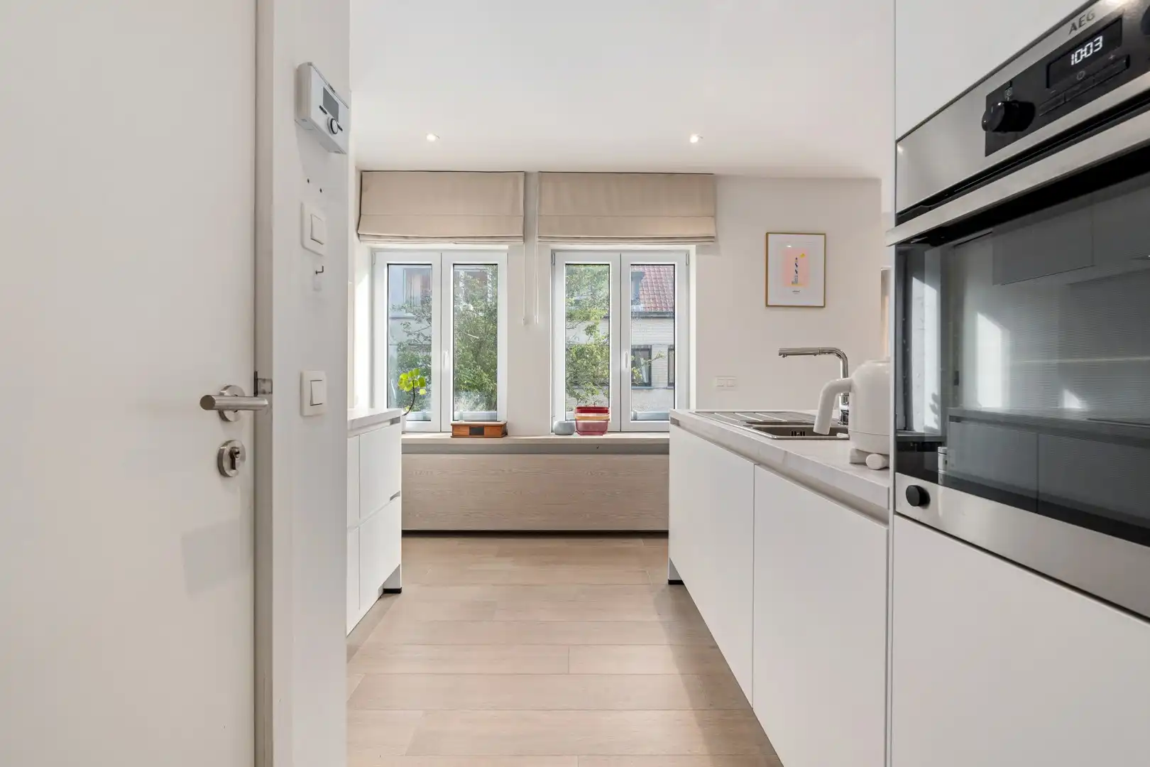 Gerenoveerd appartement met zonnig terras foto 8