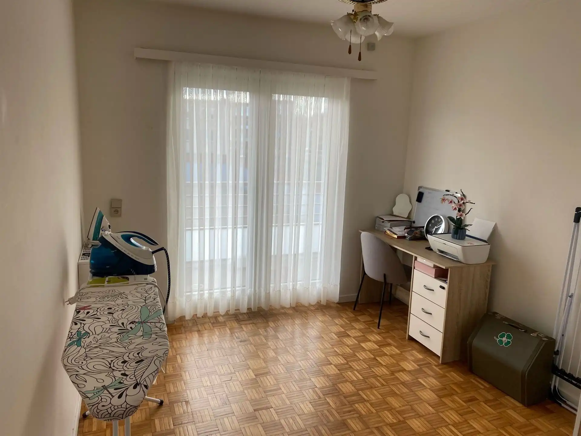 rustig gelegen 2 slpk-appartement met terras en garage foto 9