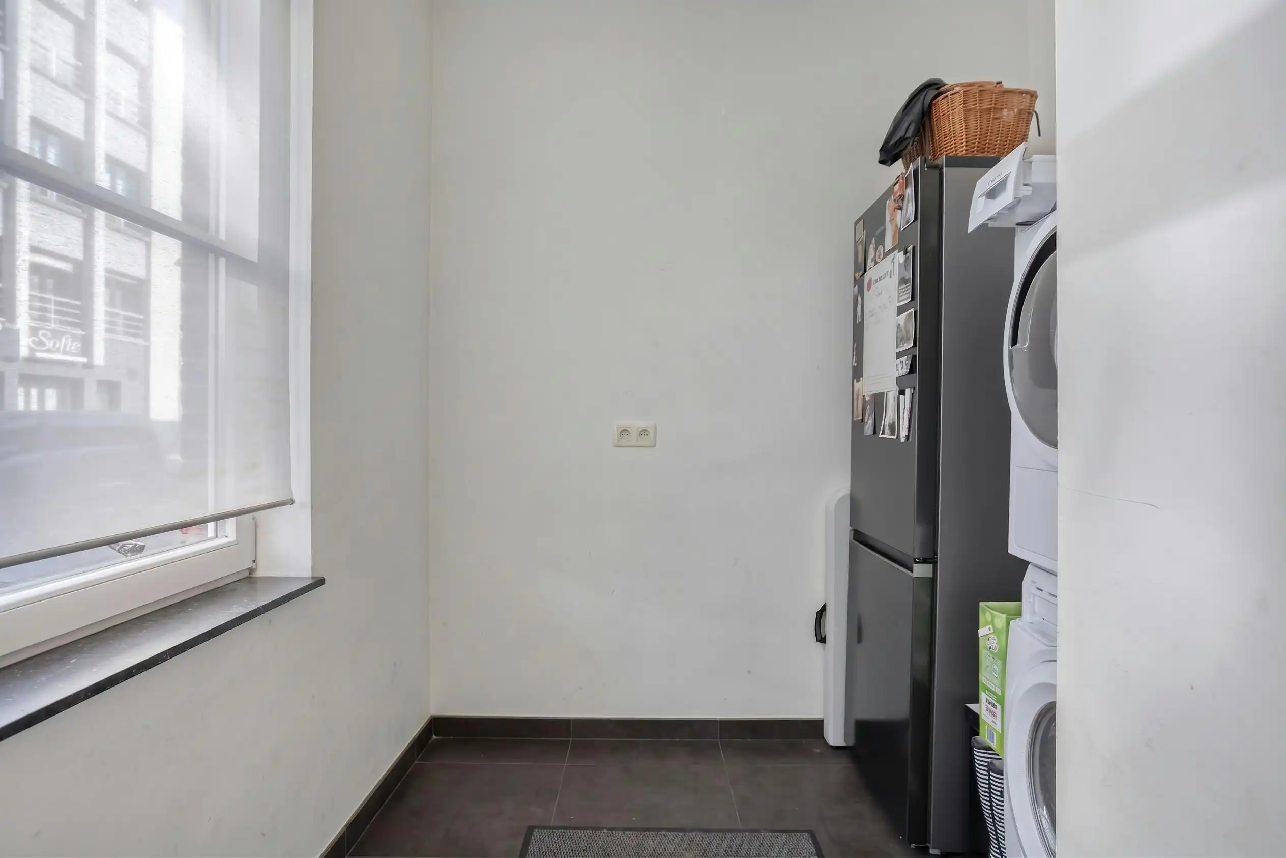 Instapklaar huis met 4 slaapkamers en koer te koop in Brugge foto 13