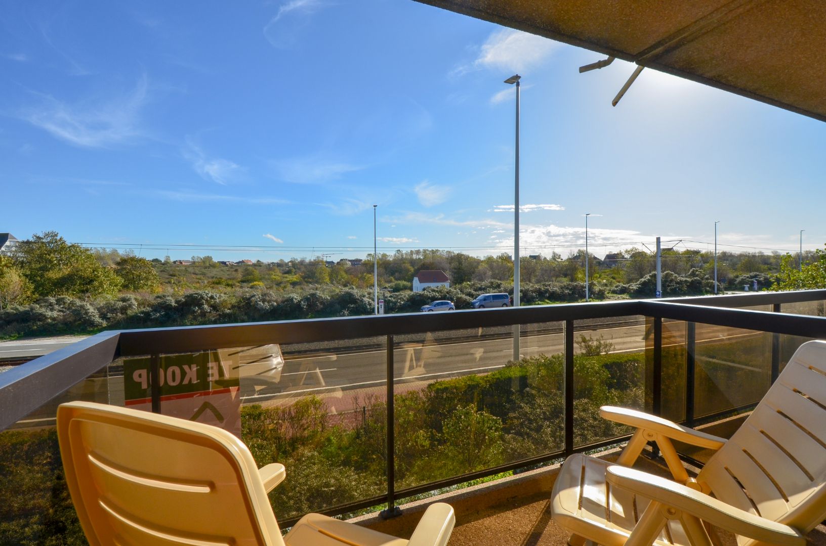 Zonnig appartement met 1 slaapkamer in Res. Plaza II te Oostduinkerke! foto 2