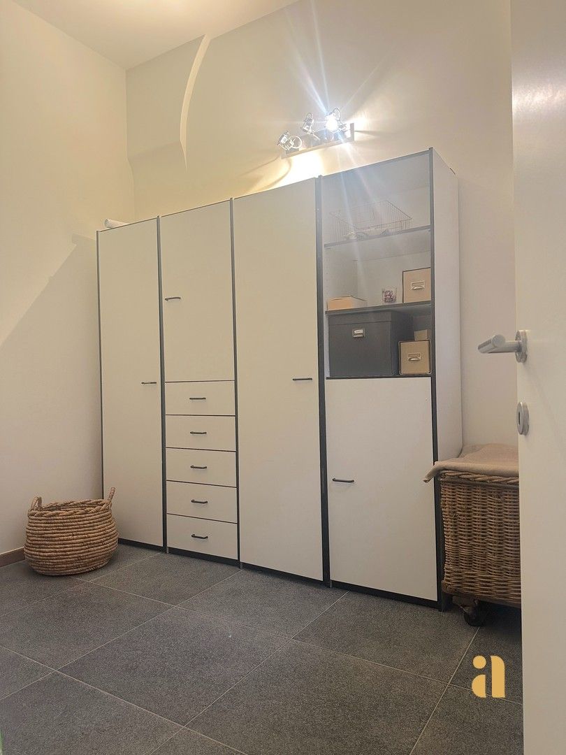 Uniek handelspand met woonst in de charmante Serpentstraat foto 17