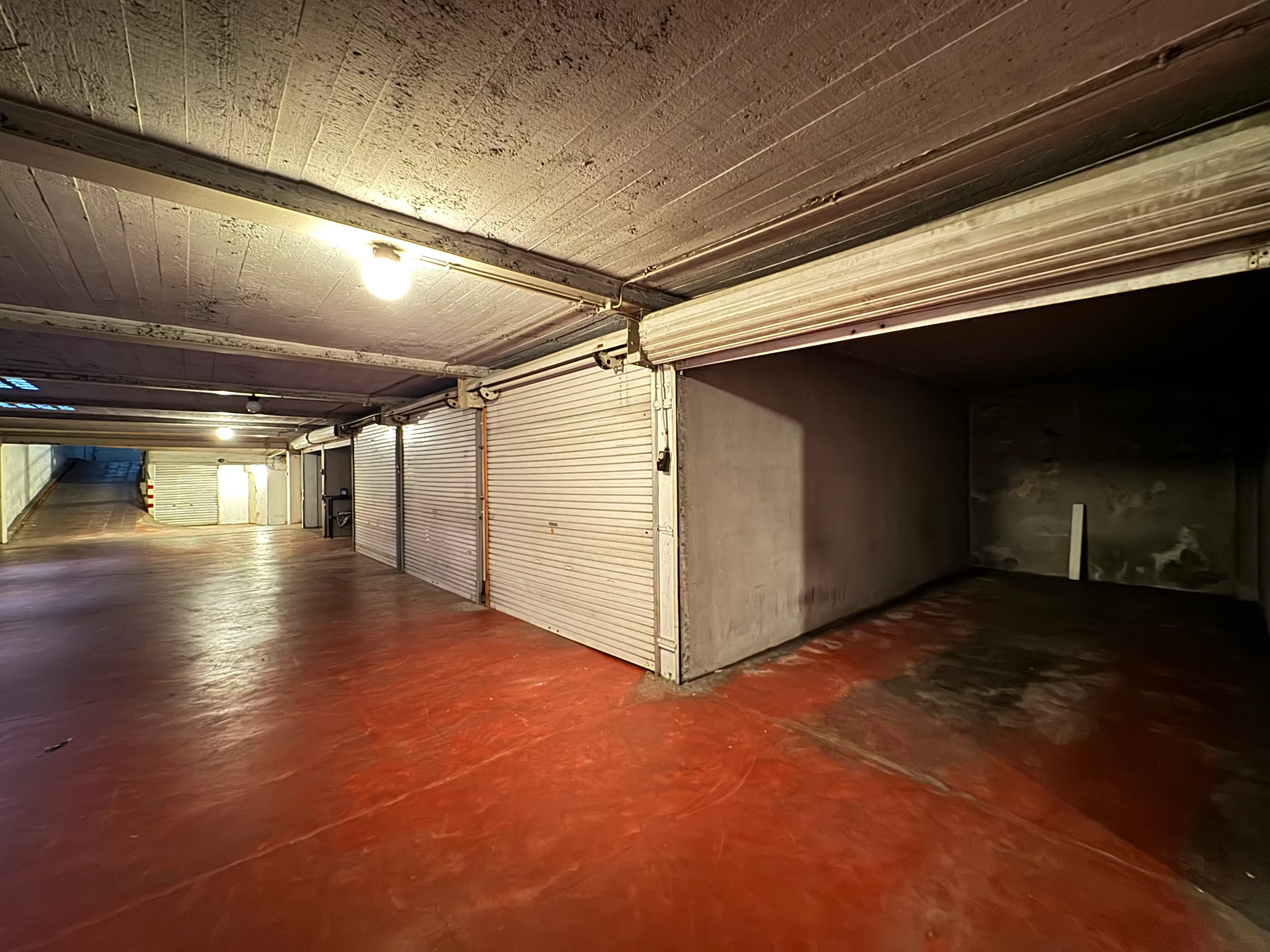 Garagebox 14m² op toplocatie Oostende foto 5