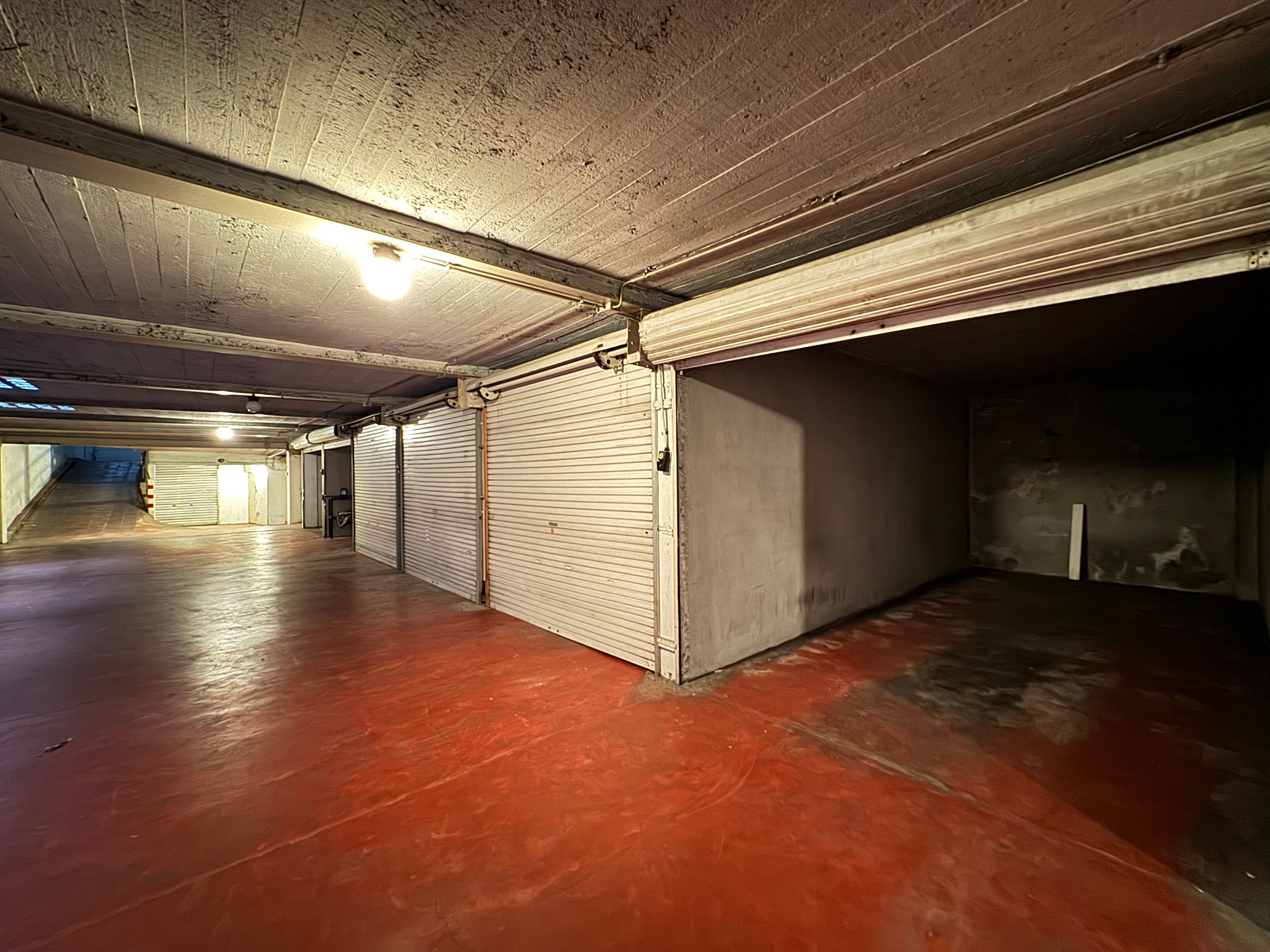 Garagebox 14m² op toplocatie Oostende foto 5