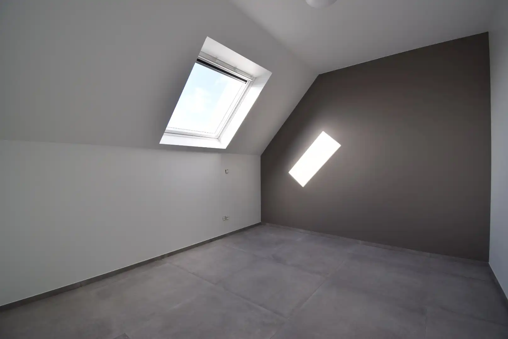 HOOGSTAAND AFGEWERKT DUPLEXAPPARTEMENT foto 9