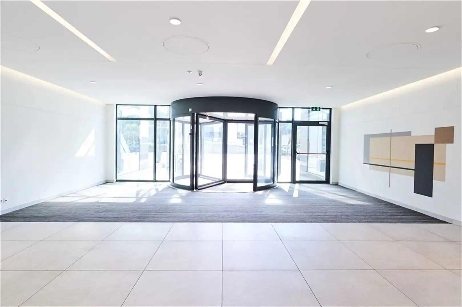 EAGLE HOUSE: kantoren te huur foto 6