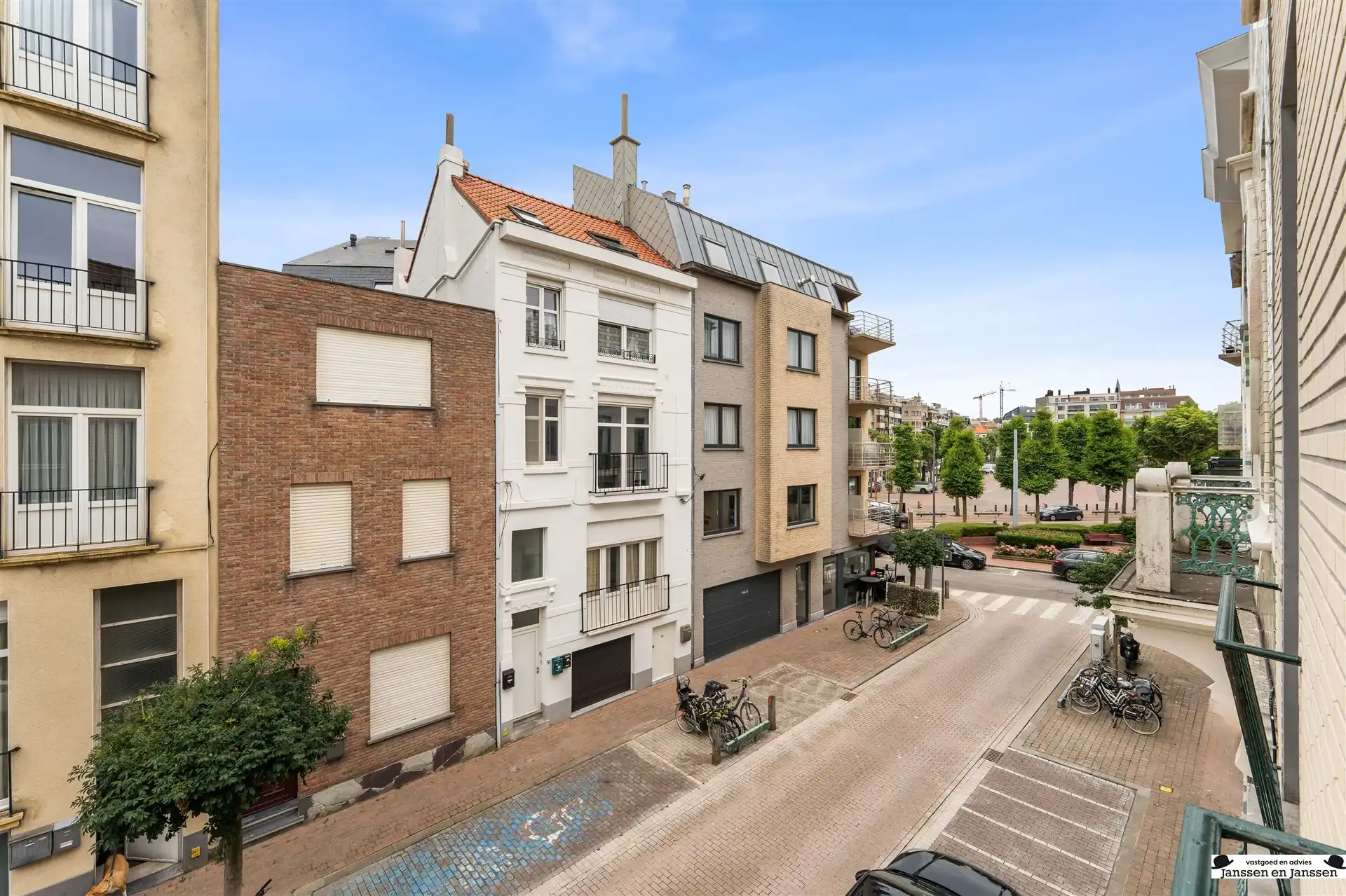 Centraal gelegen duplex appartement nabij strand foto 12