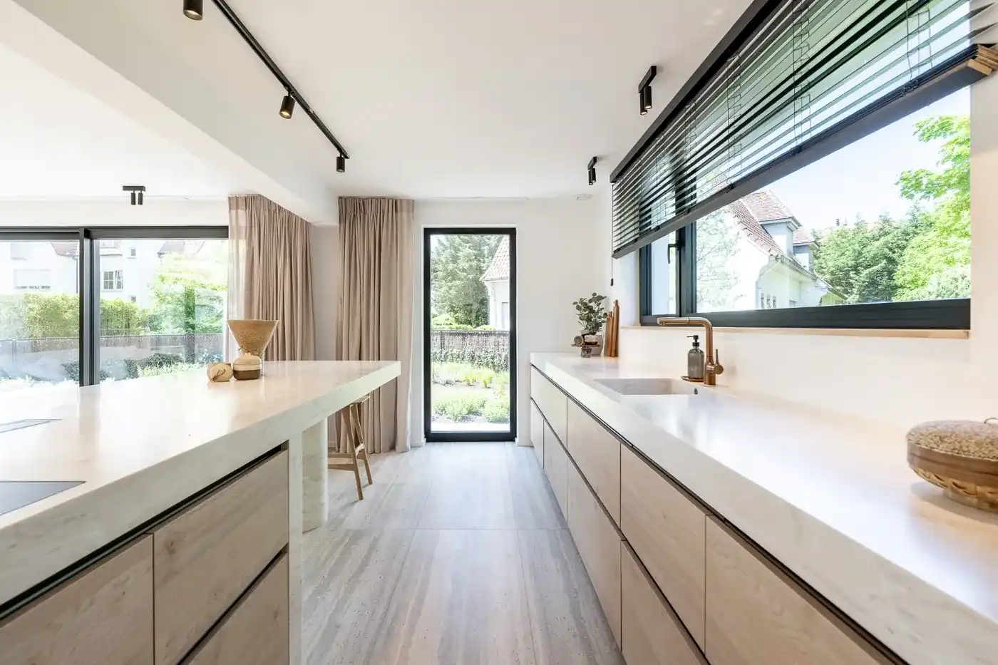 Charmante gerenoveerde villa verscholen in een paadje van het Zoute foto 16