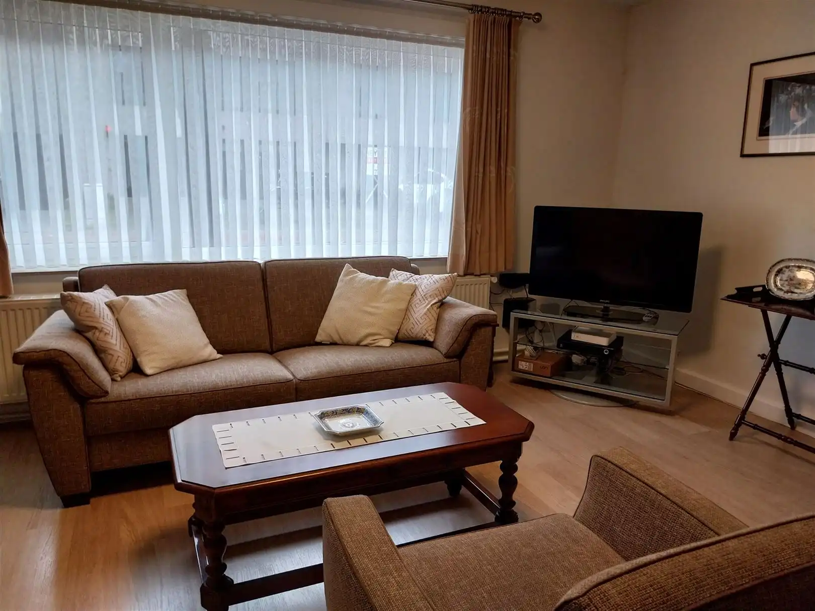 TE HUUR: Gelijkvloers appartement met 2 slaapkamers en autostaanplaats te Hasselt! foto 3