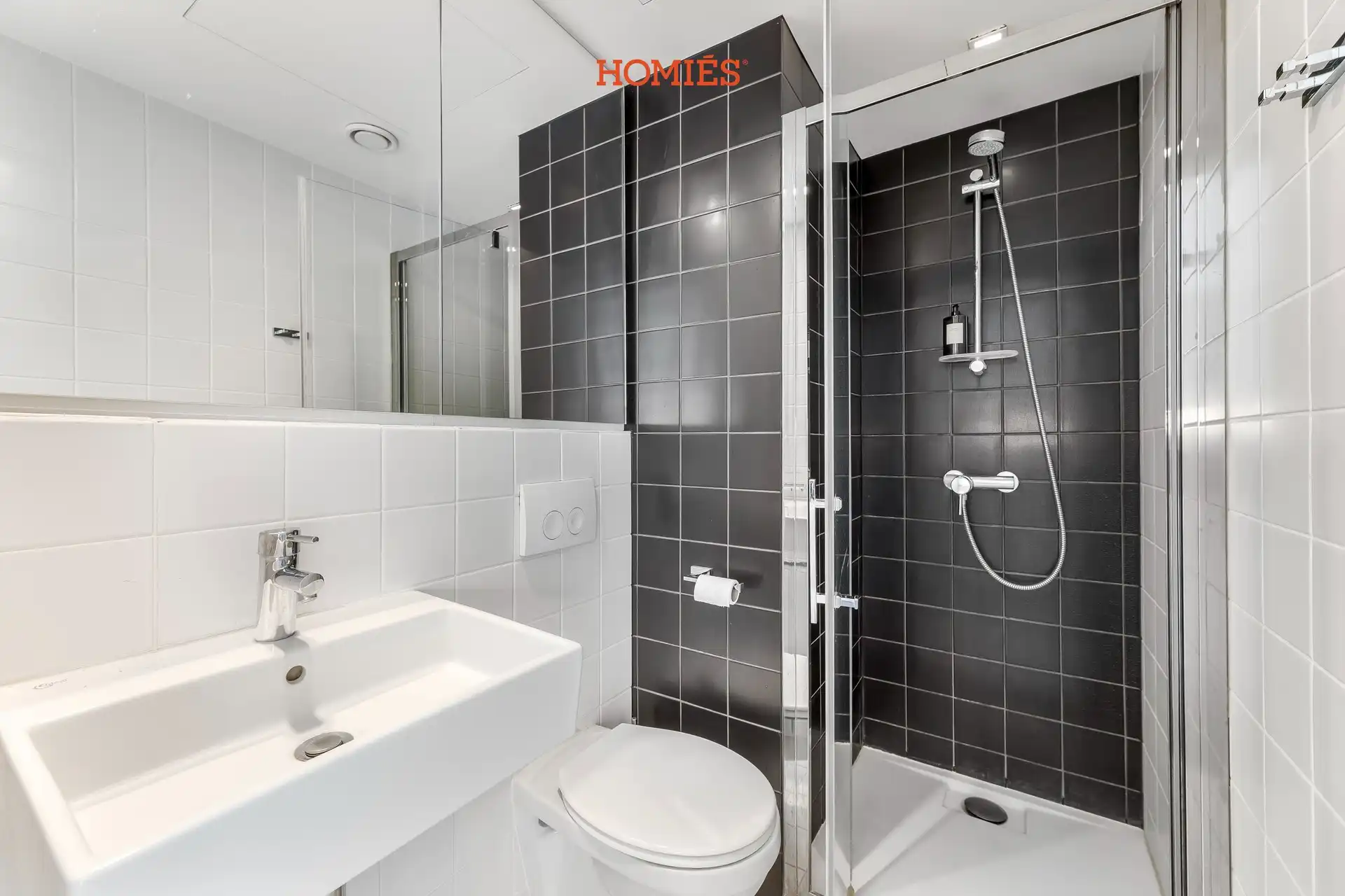 Instapklare studentenkamer met eigen sanitair op topligging foto 7