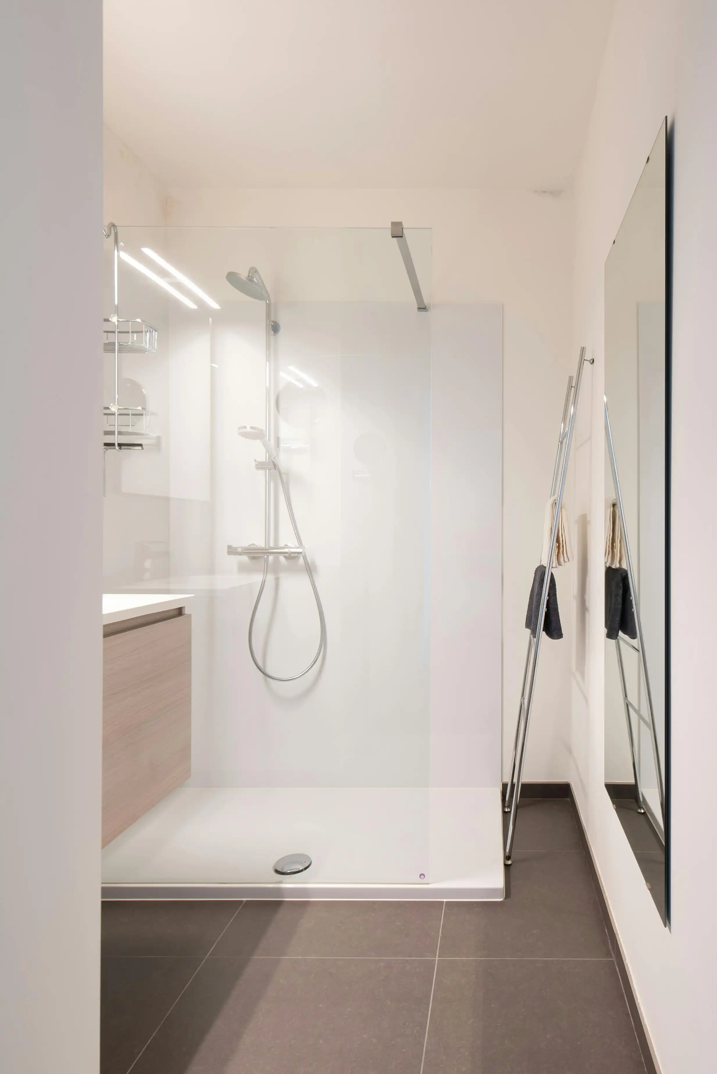 Magnifieke studio met prachtig open zicht op het Kursaal foto 9