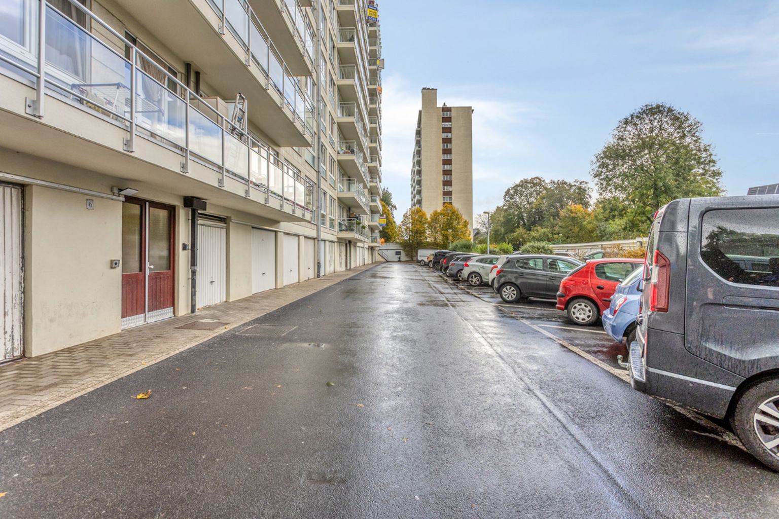 Instapklaar 2 slaapkamer appartement met prachtig uitzicht  foto 18