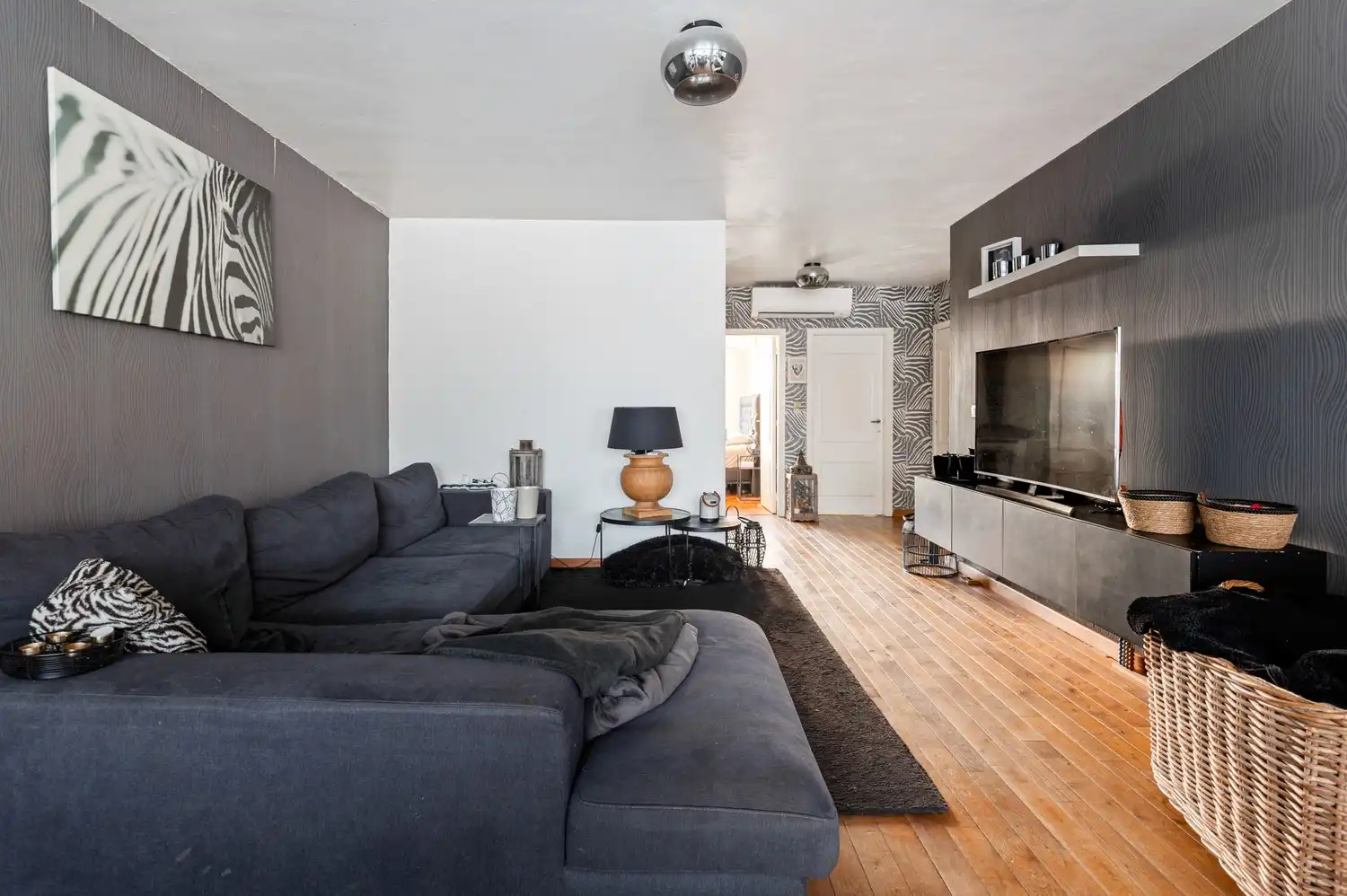 Ruime en veelzijdige kangoeroewoning met tuin en terrassen op topligging in Borsbeek! foto 6