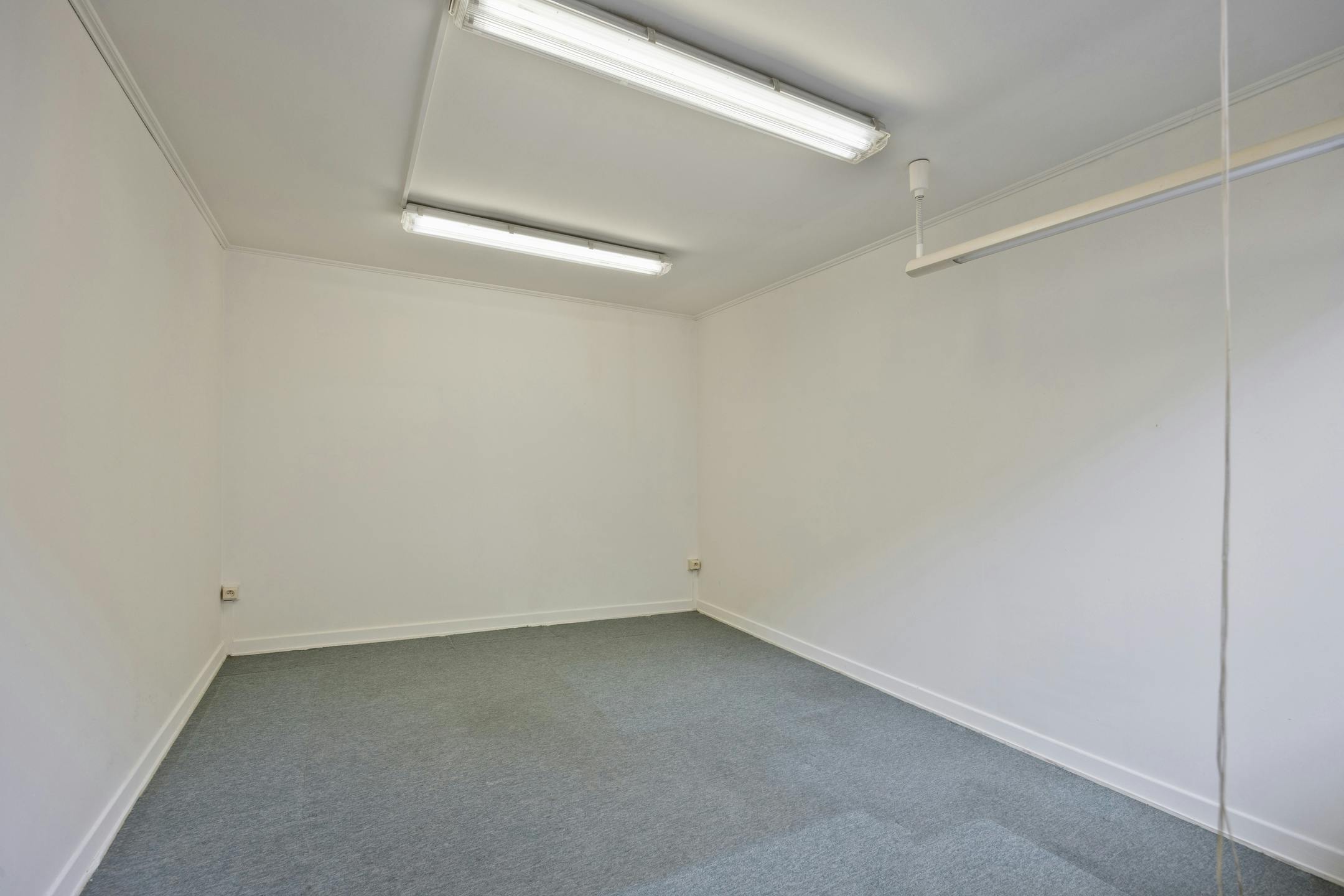 Handelspand te koop Zwaantjeslei Merksem foto 17