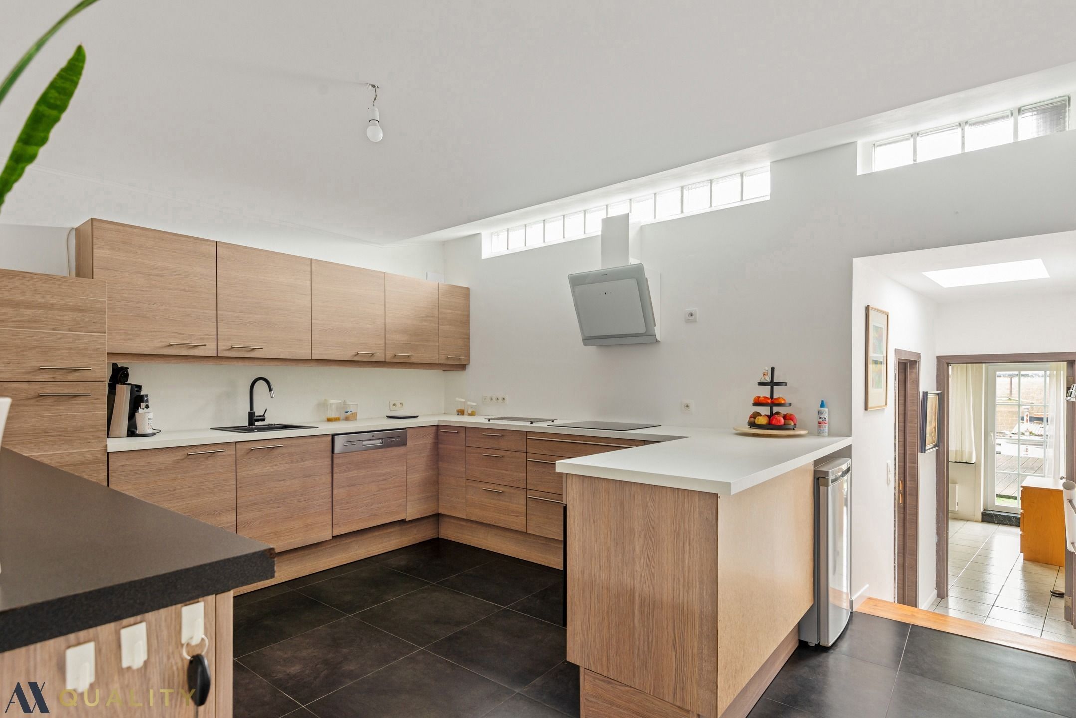 Instapklaar, gerenoveerd 2 slpk.-appartement (98 m²) met terras (3,50 m²) foto 8
