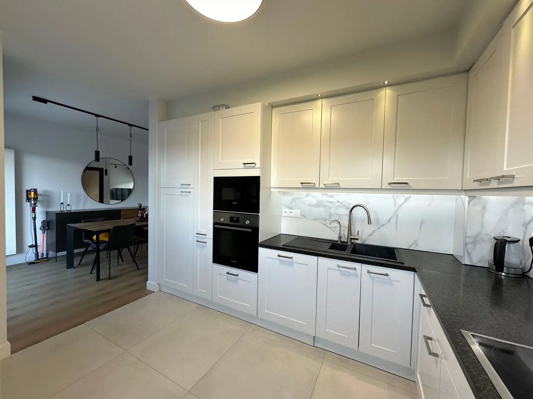INSTAPKALRE 3 GEVEL WONING MET GARAGE foto 9