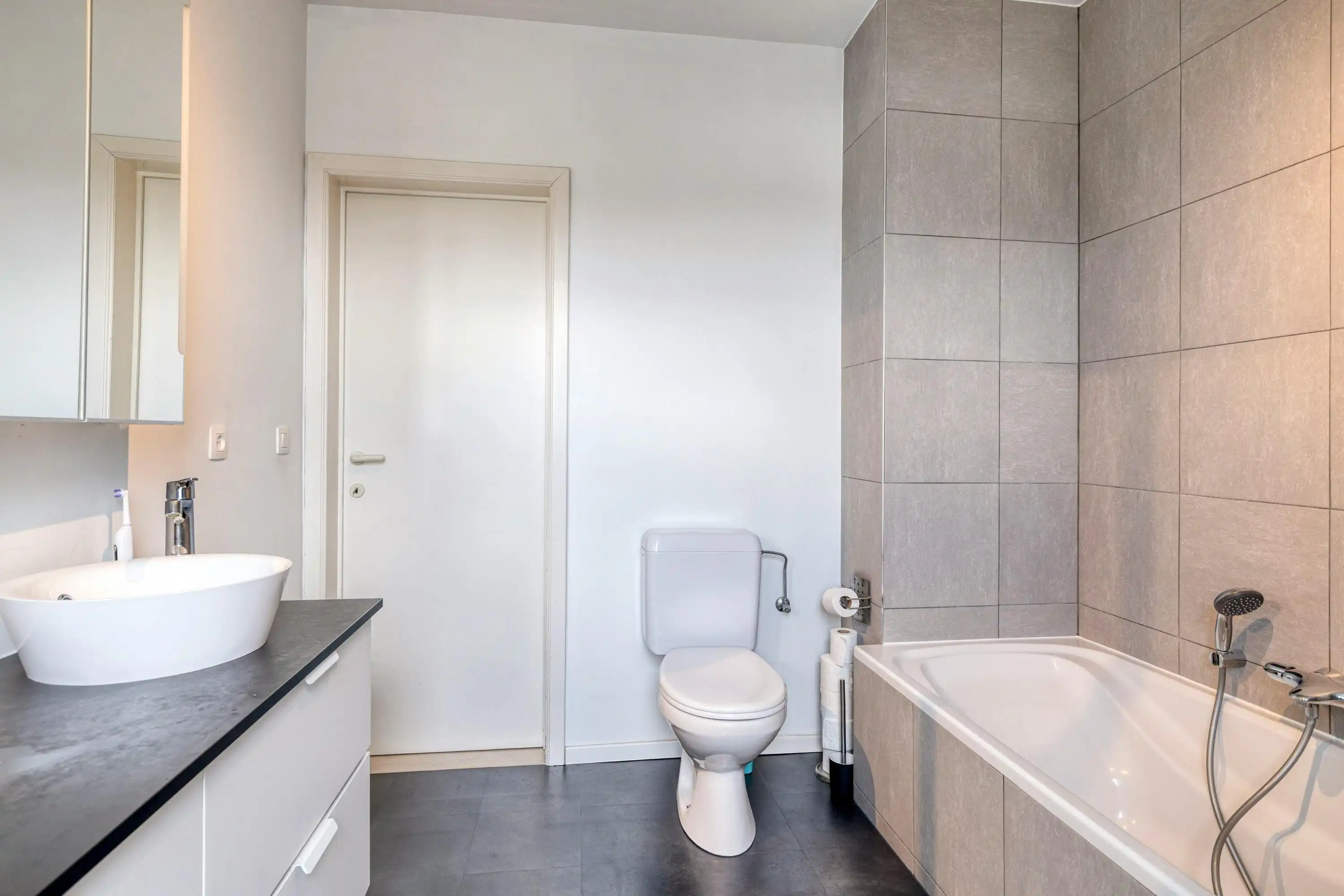 Charmant huis (EPC B) met tuin en 4 slaapkamers te Wijnegem! foto 22