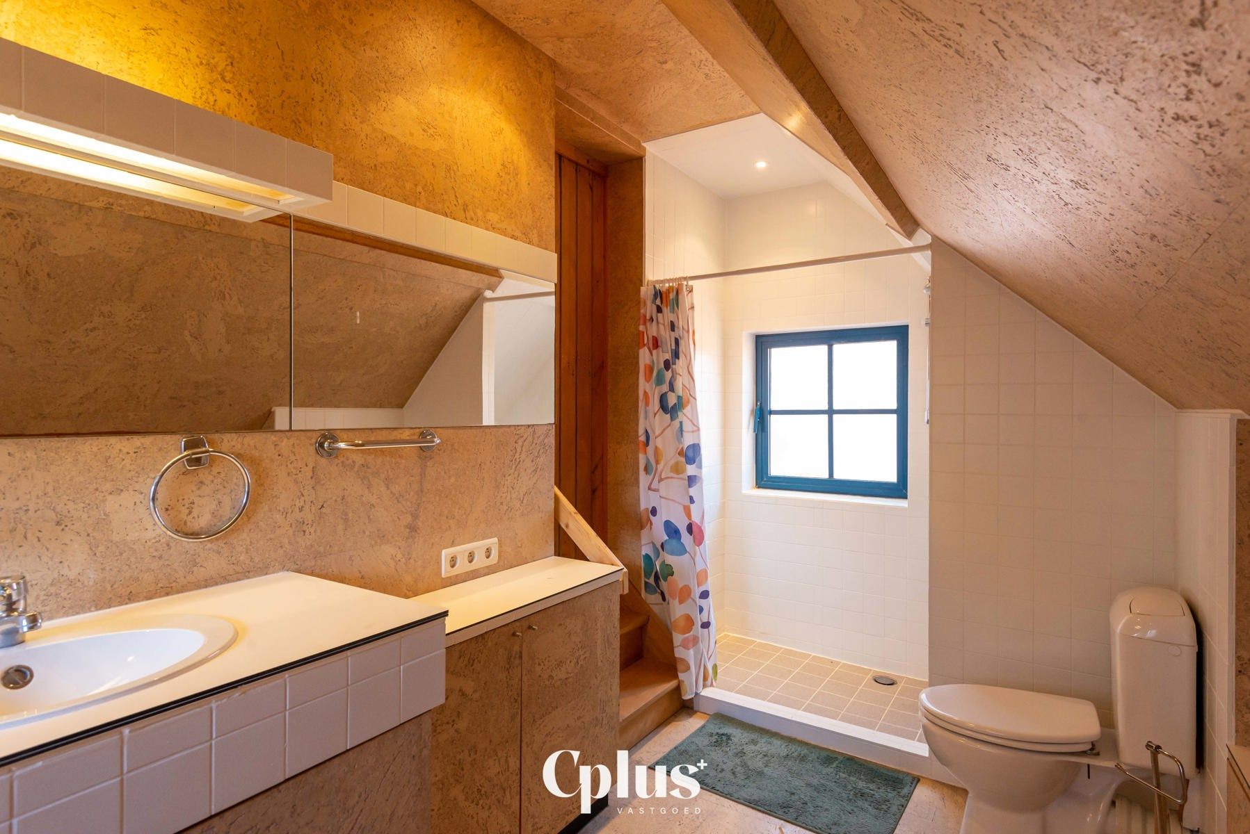 Gelijkvloers appartement - Te huur foto 8