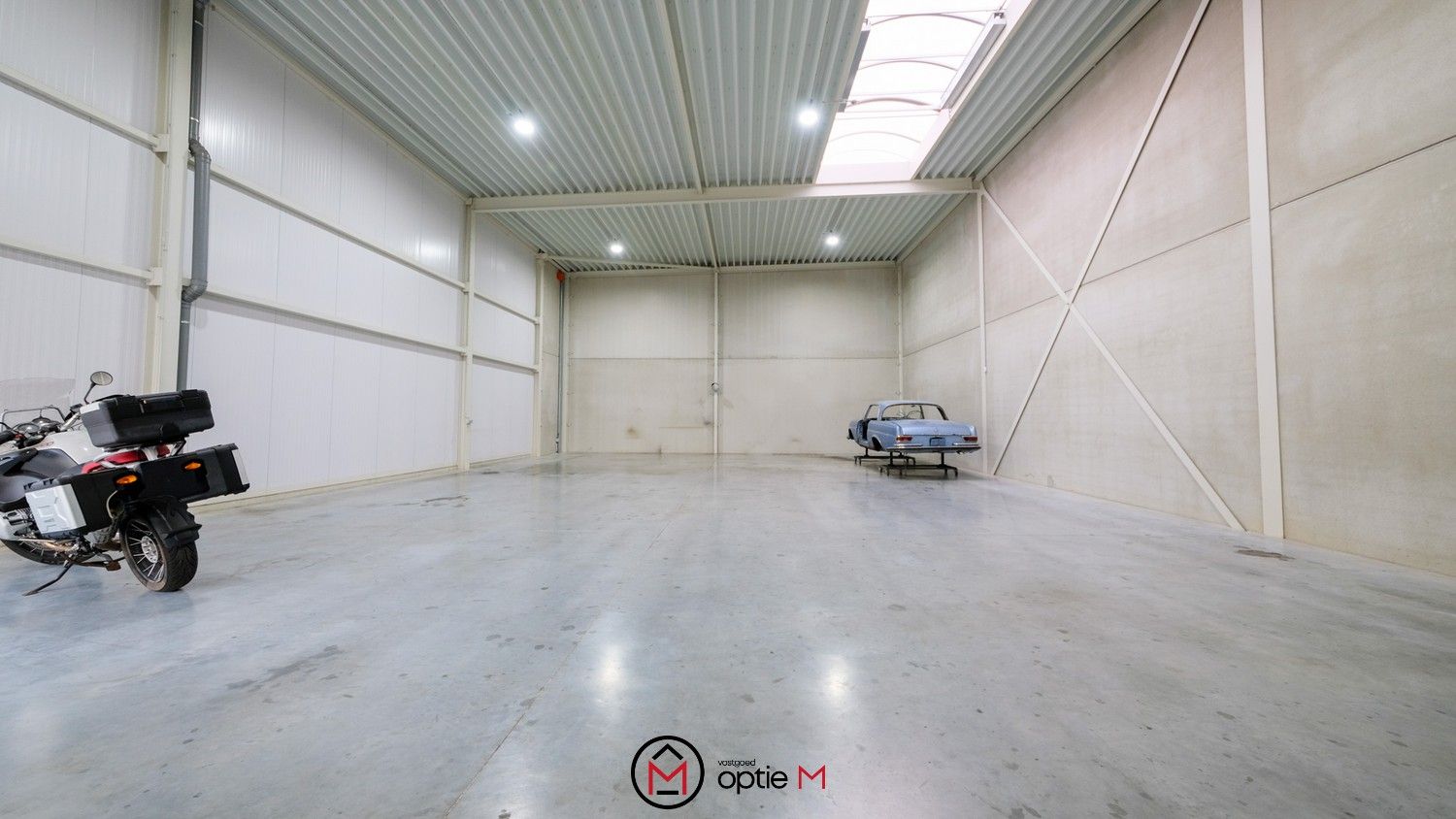 Te huur: KMO-unit met 8 parkeerplaatsen in Hasselt foto 2