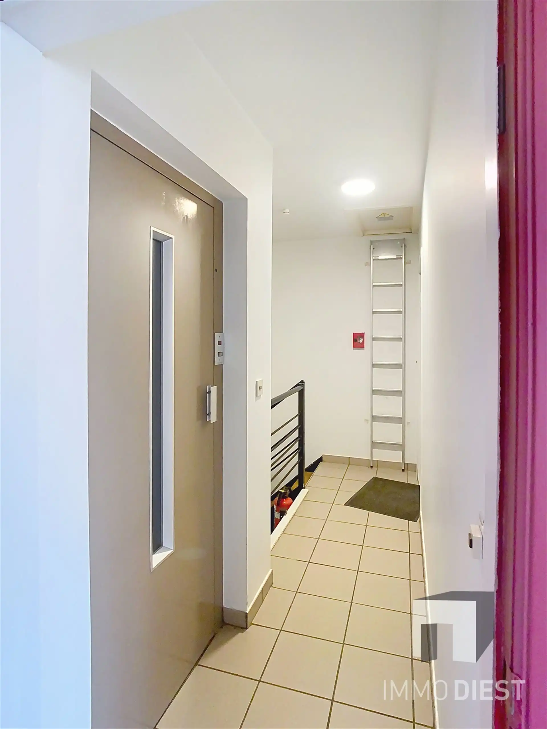 Trendy duplex studio in hartje Diest foto 2