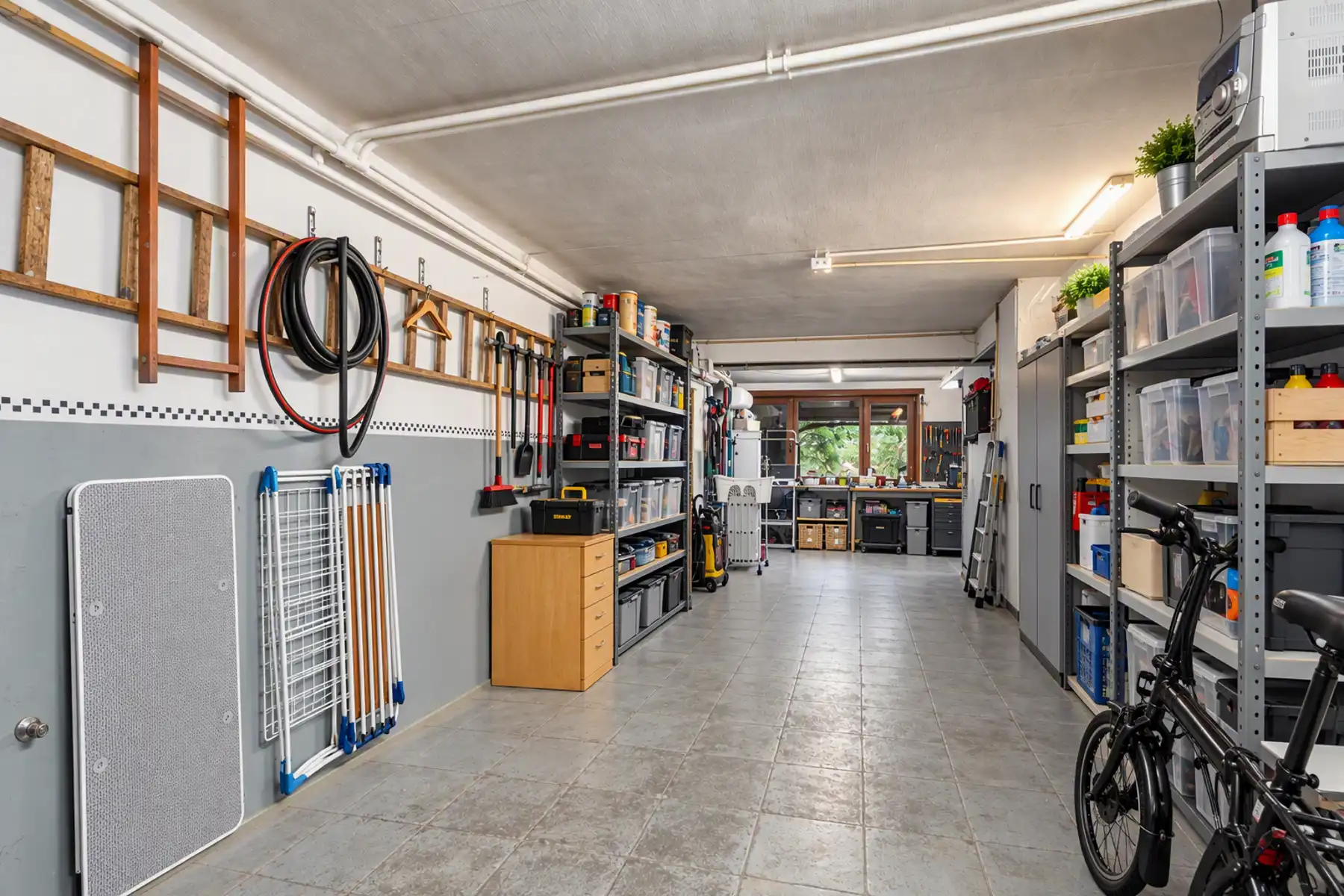 Instapklare woning met garage, 3 slaapkamers, tuin en terras foto 17