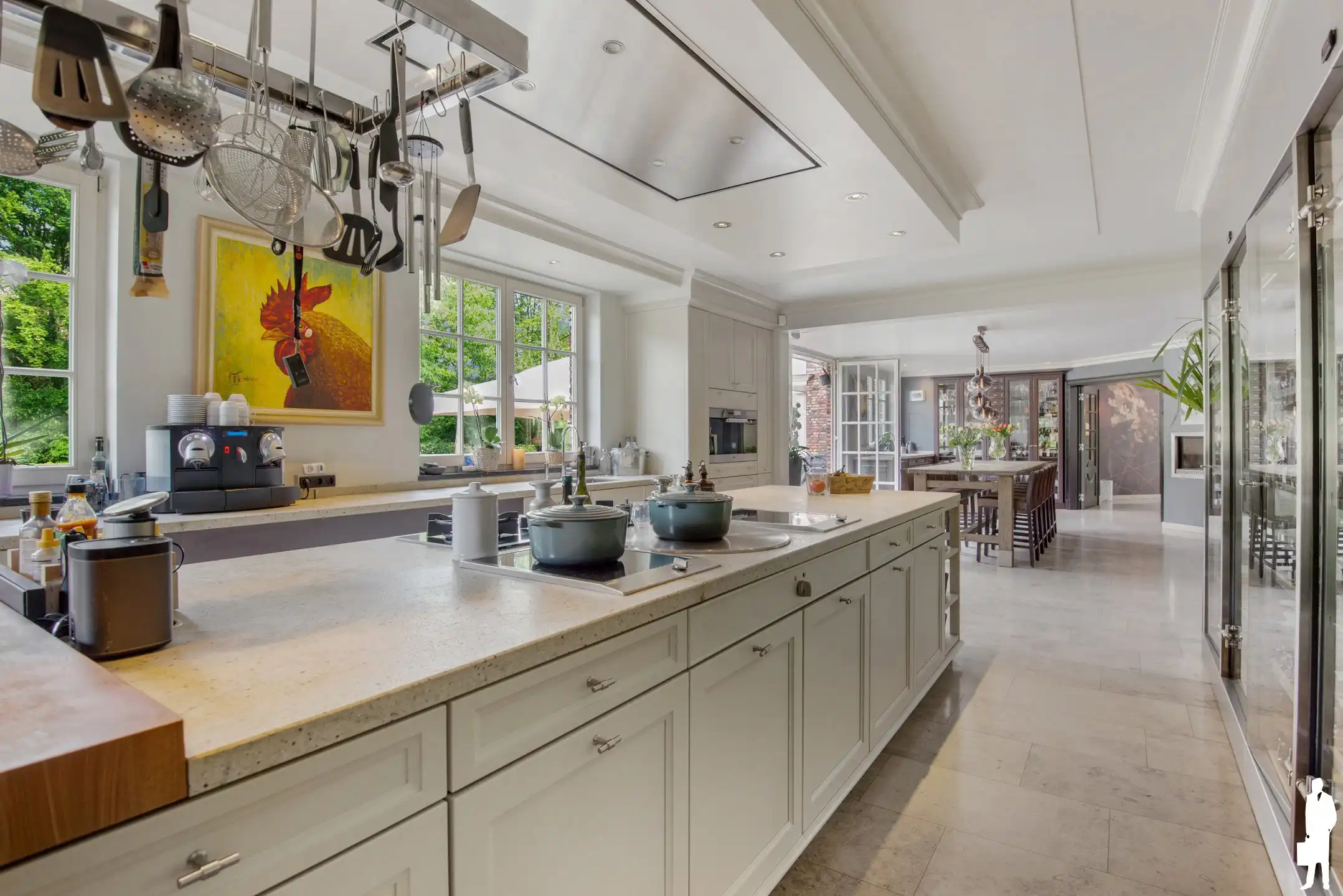 Exclusieve villa met zwembad op een perceel van 6.420 m² foto 7