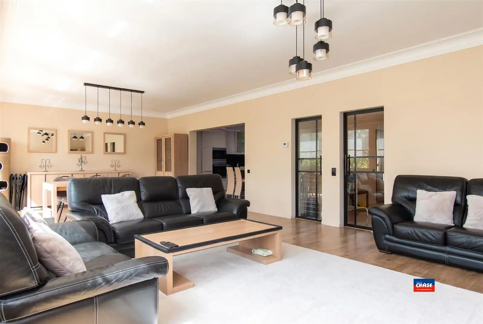 Appartement van 189m² met 3 slaapkamers, 2 badkamers en autostaanplaats + berging met EPC-A foto 5