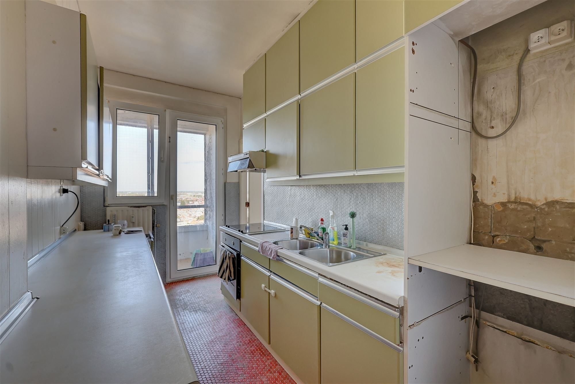 Appartement met 3 slaapkamers en terras grens Antwerpen Wilrijk foto 5
