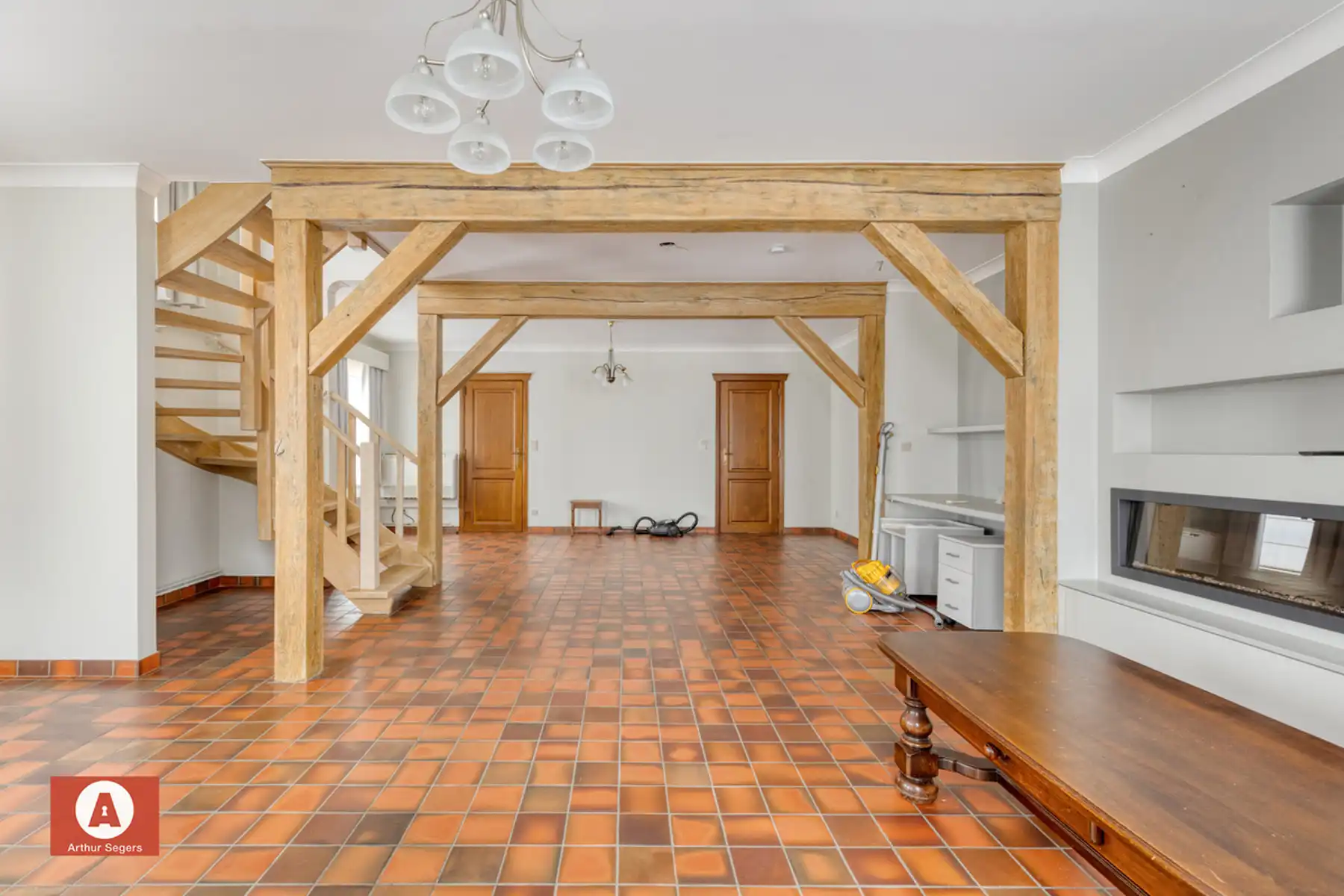 Woning met atelier en 4 slaapkamers in Buggenhout foto 9