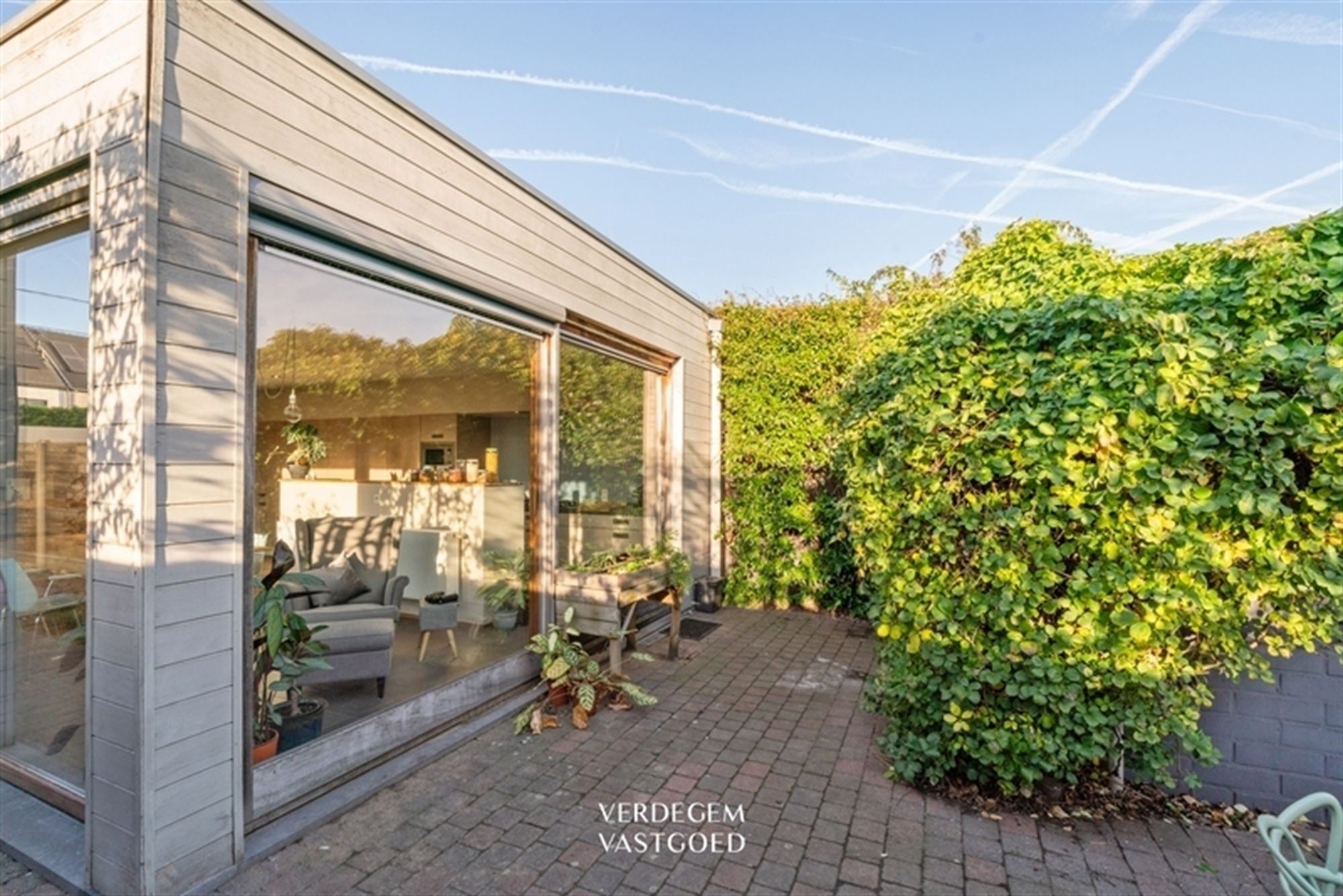 Toffe gezinswoning met 4 slaapkamers en mooie tuin foto 23